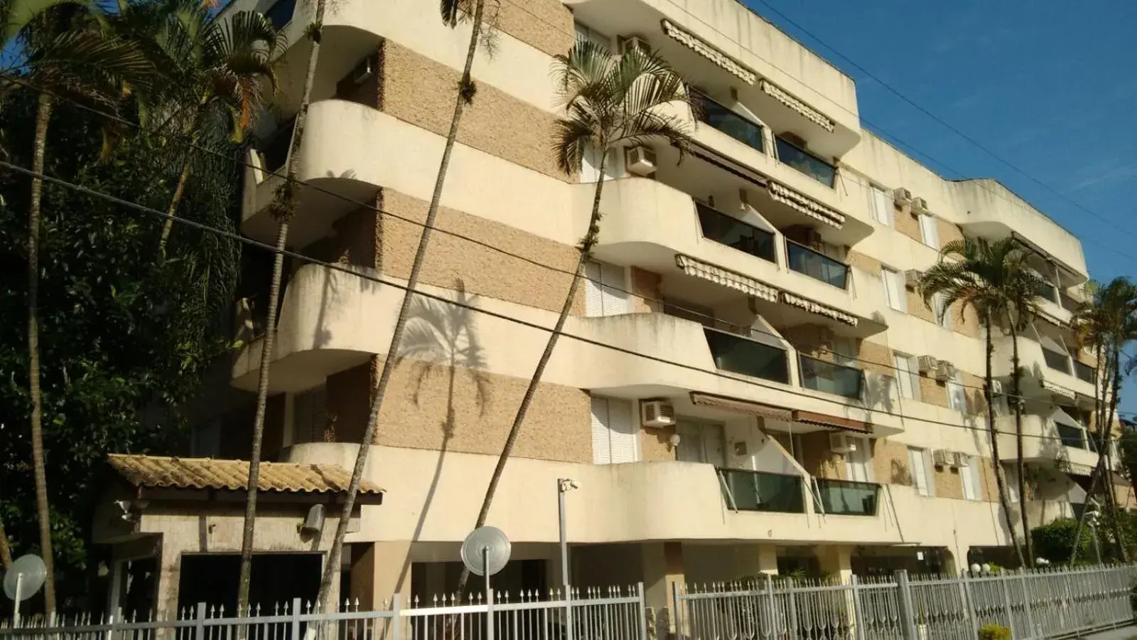 Excelente Apartamento no Guarujá Enseada Excelente Apartamento no Guarujá Enseada