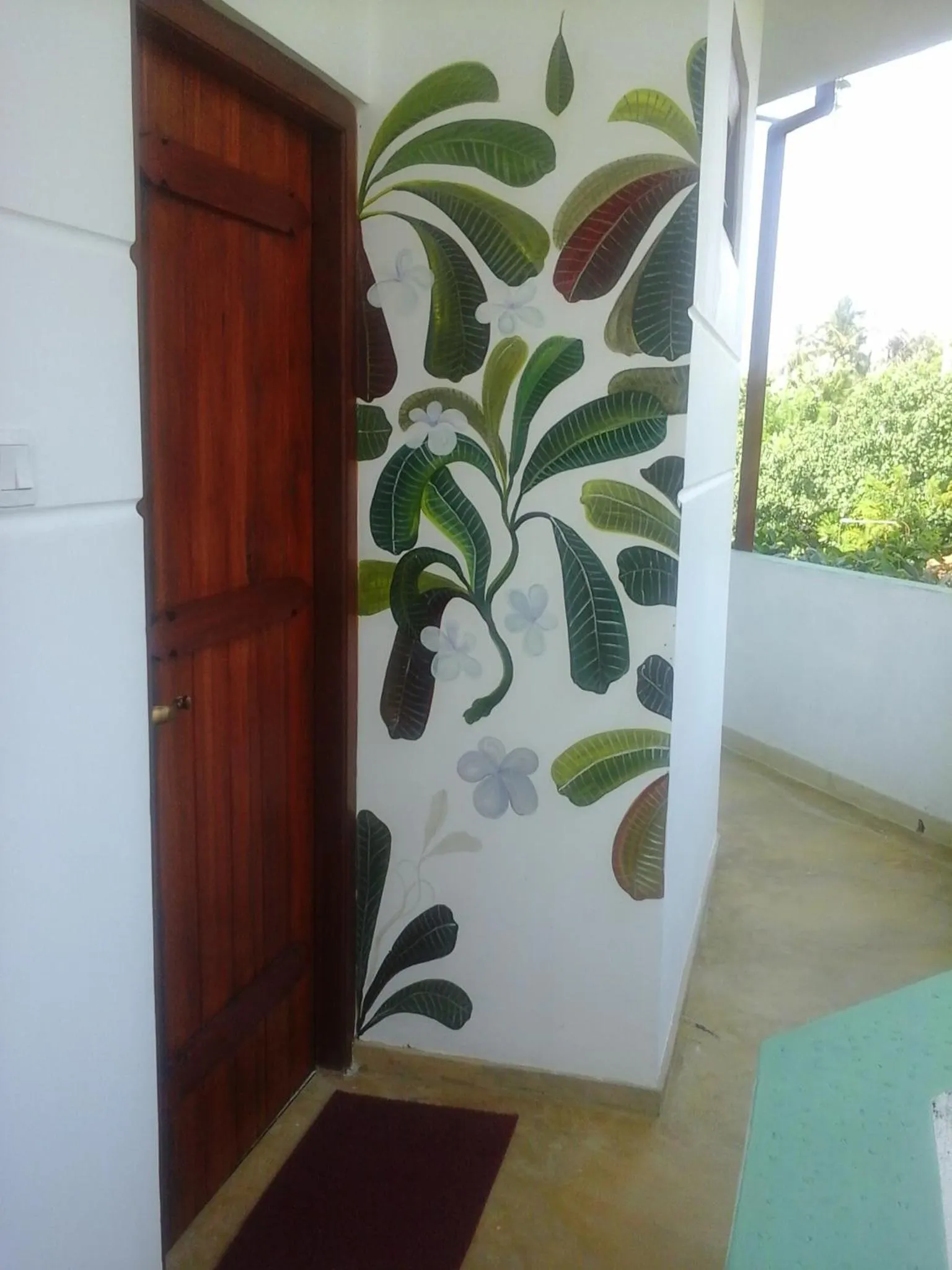 Decorative detail in Peacock Wings Guest