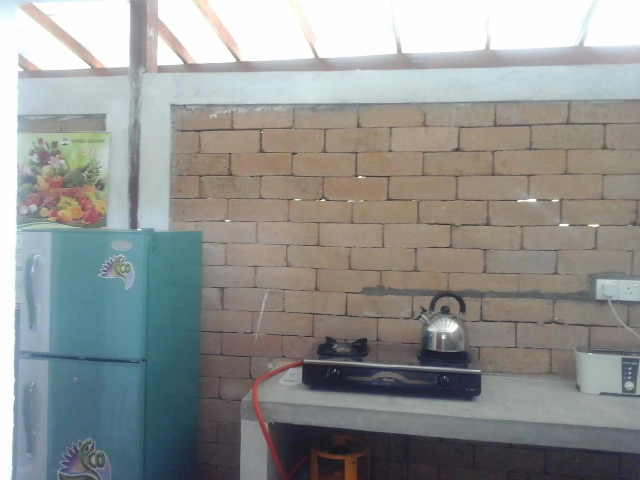 Kitchen or kitchenette in Peacock Wings Guest