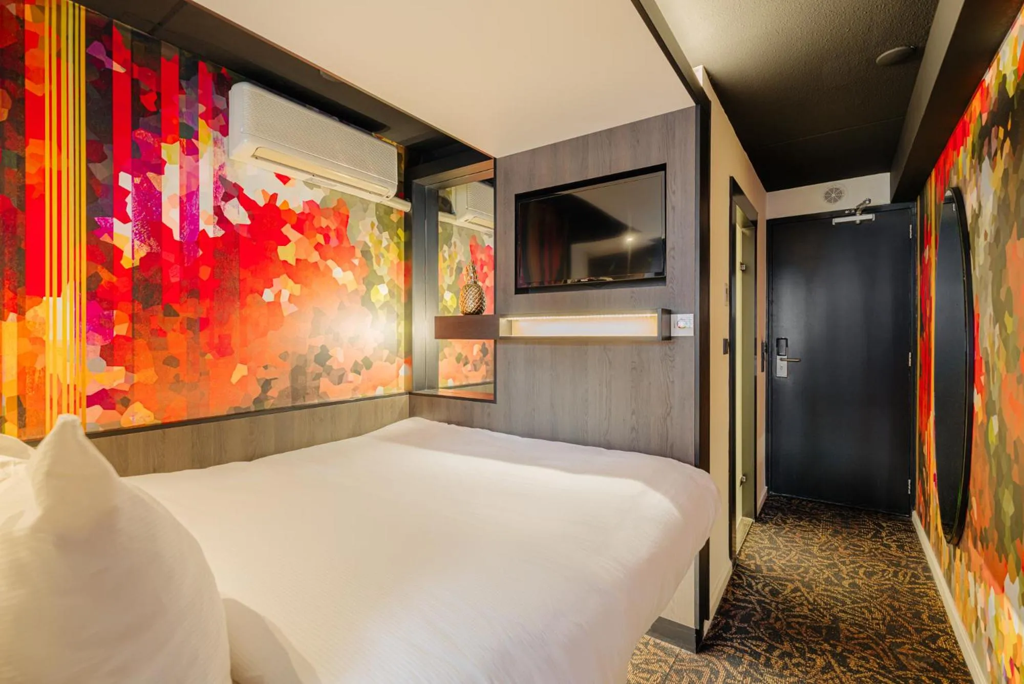 Bedroom, Bed in Eden Hotel Amsterdam