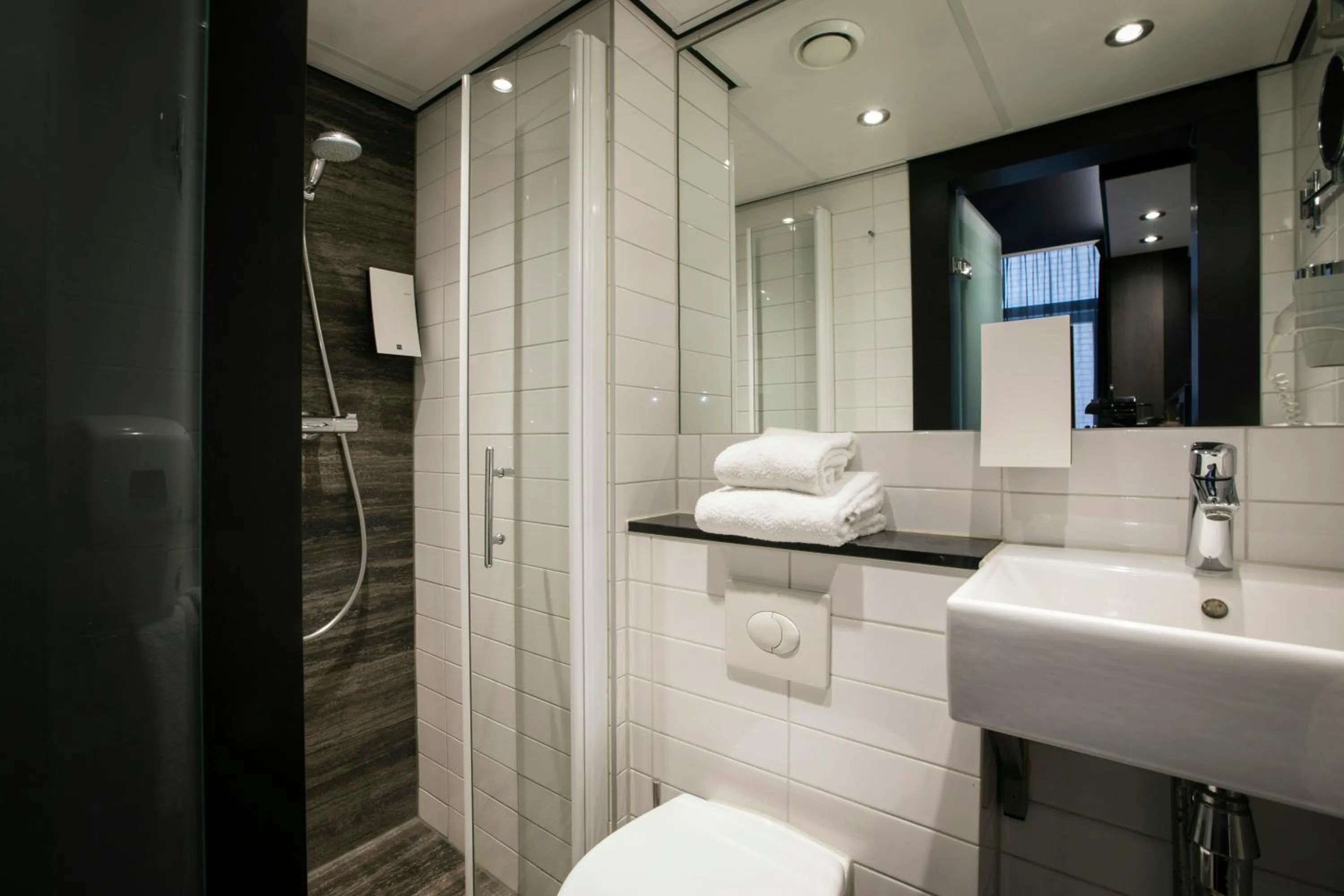 Bathroom in NYX Hotel Amsterdam Rembrandt Square