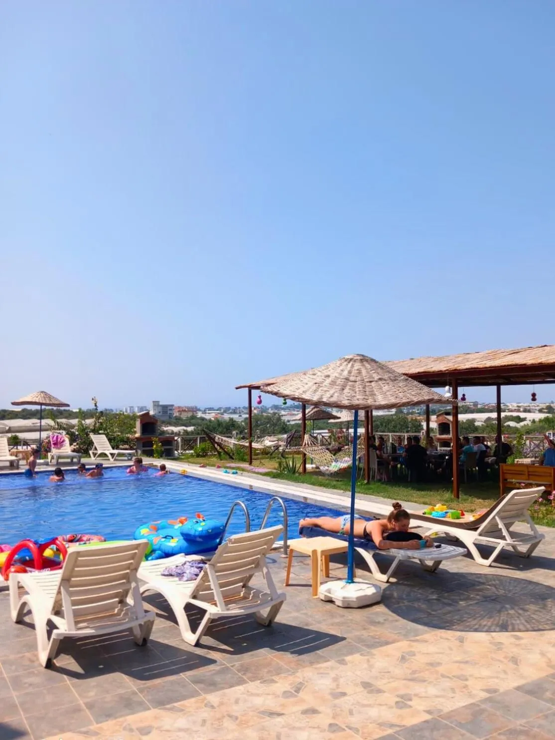 Day in Bu Bungalow Hotel