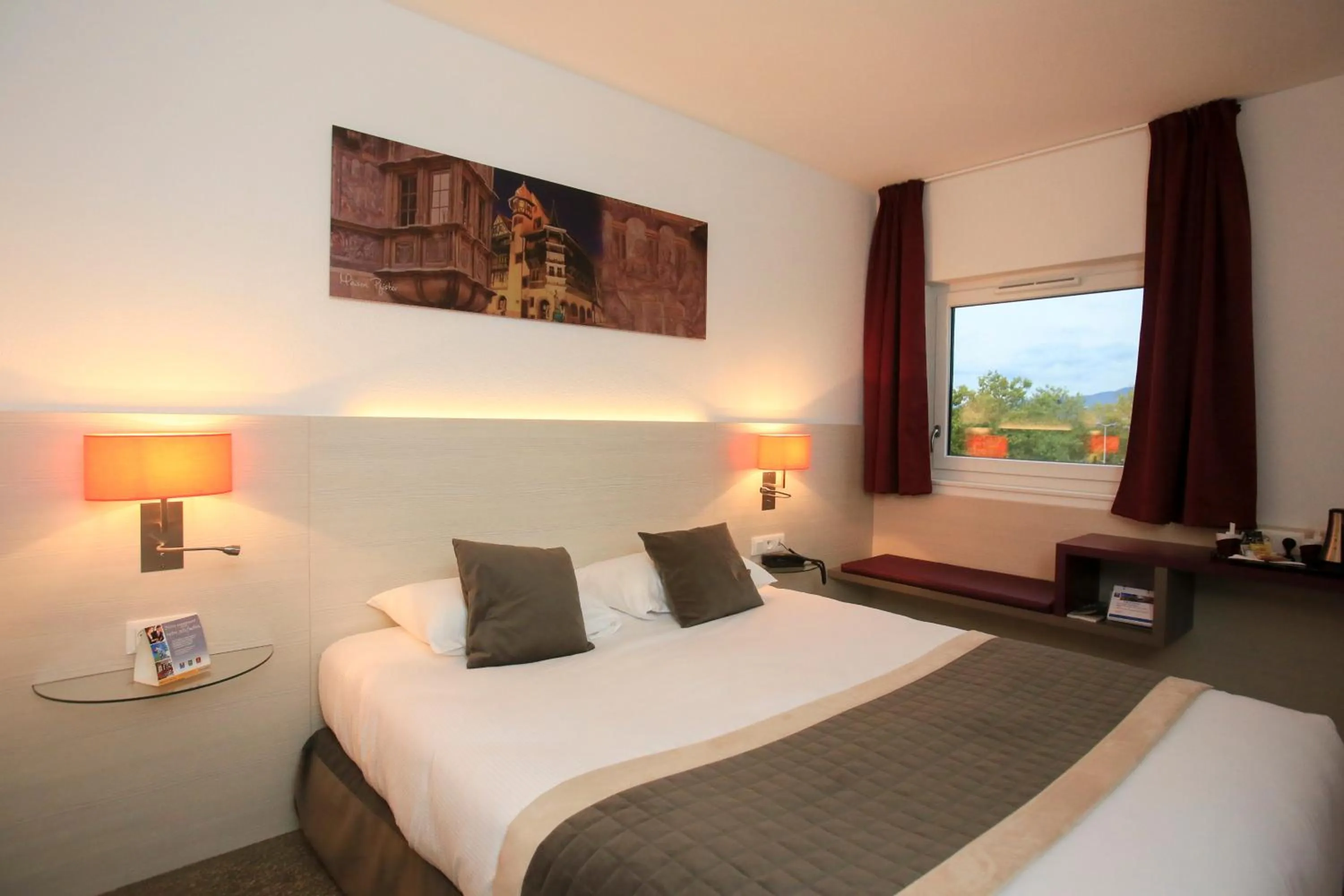 Bedroom, Bed in Best Western Colmar Expo