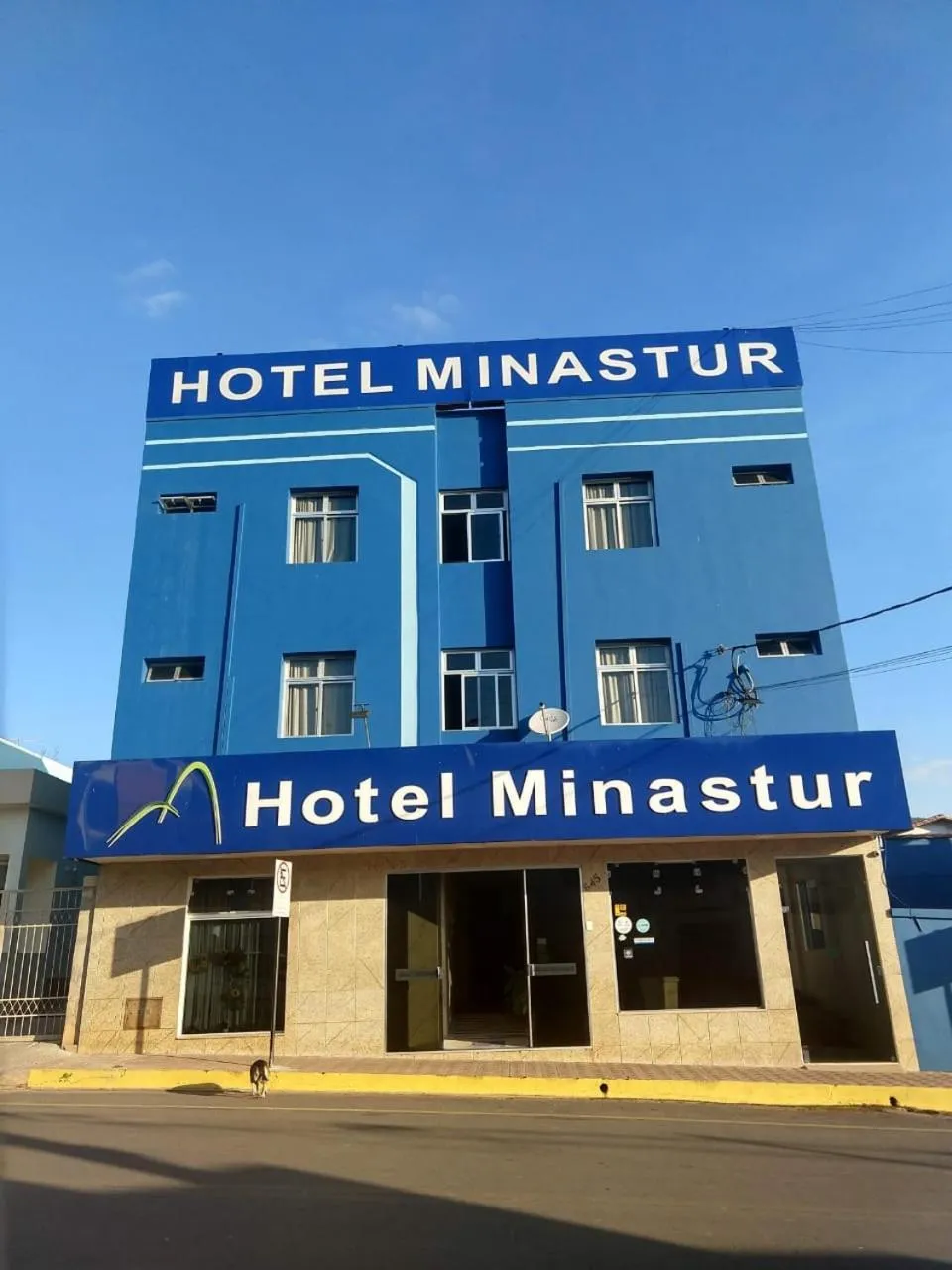 Property building in Hotel Minastur