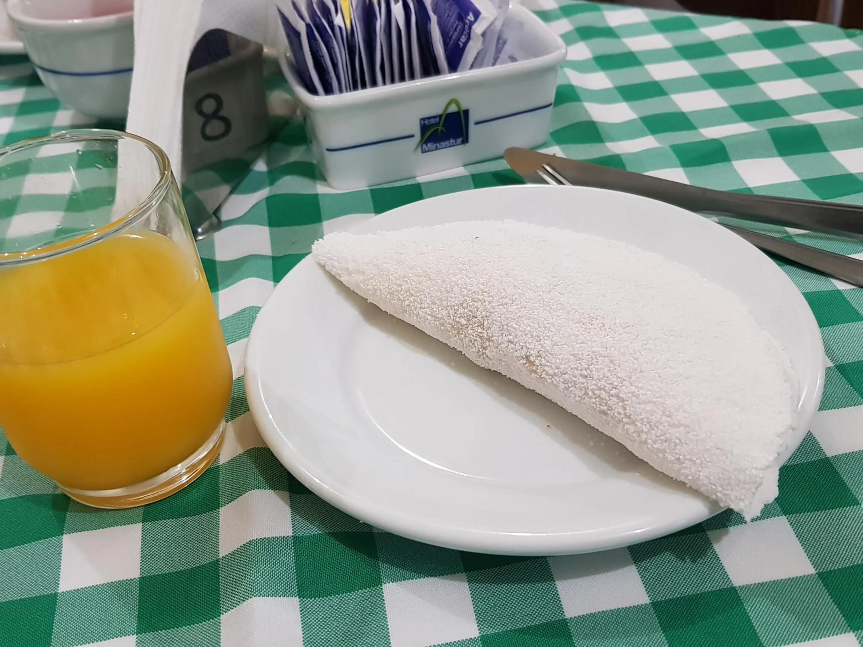 Breakfast in Hotel Minastur