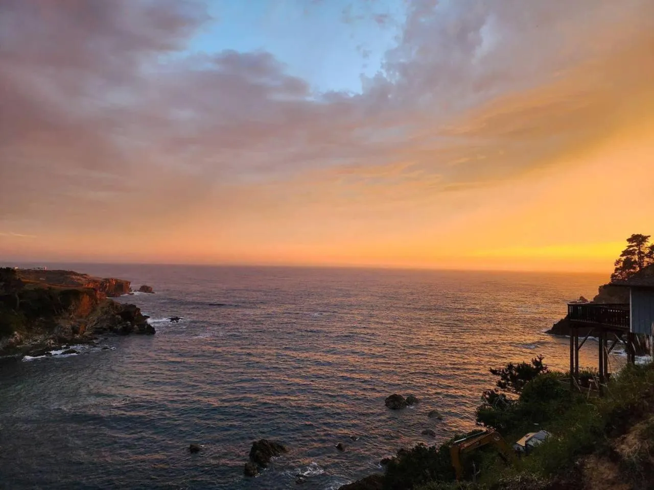 Sea view in Ocean Cove Lodge Bar & Grill