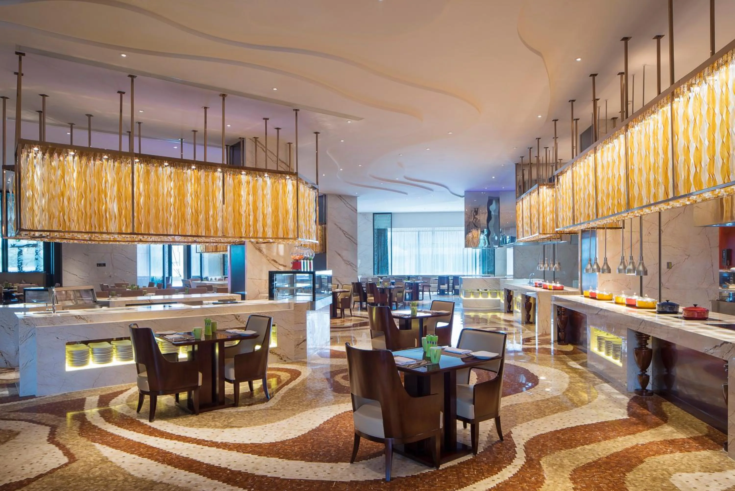 Restaurant/places to eat in Sheraton Changde Wuling Hotel