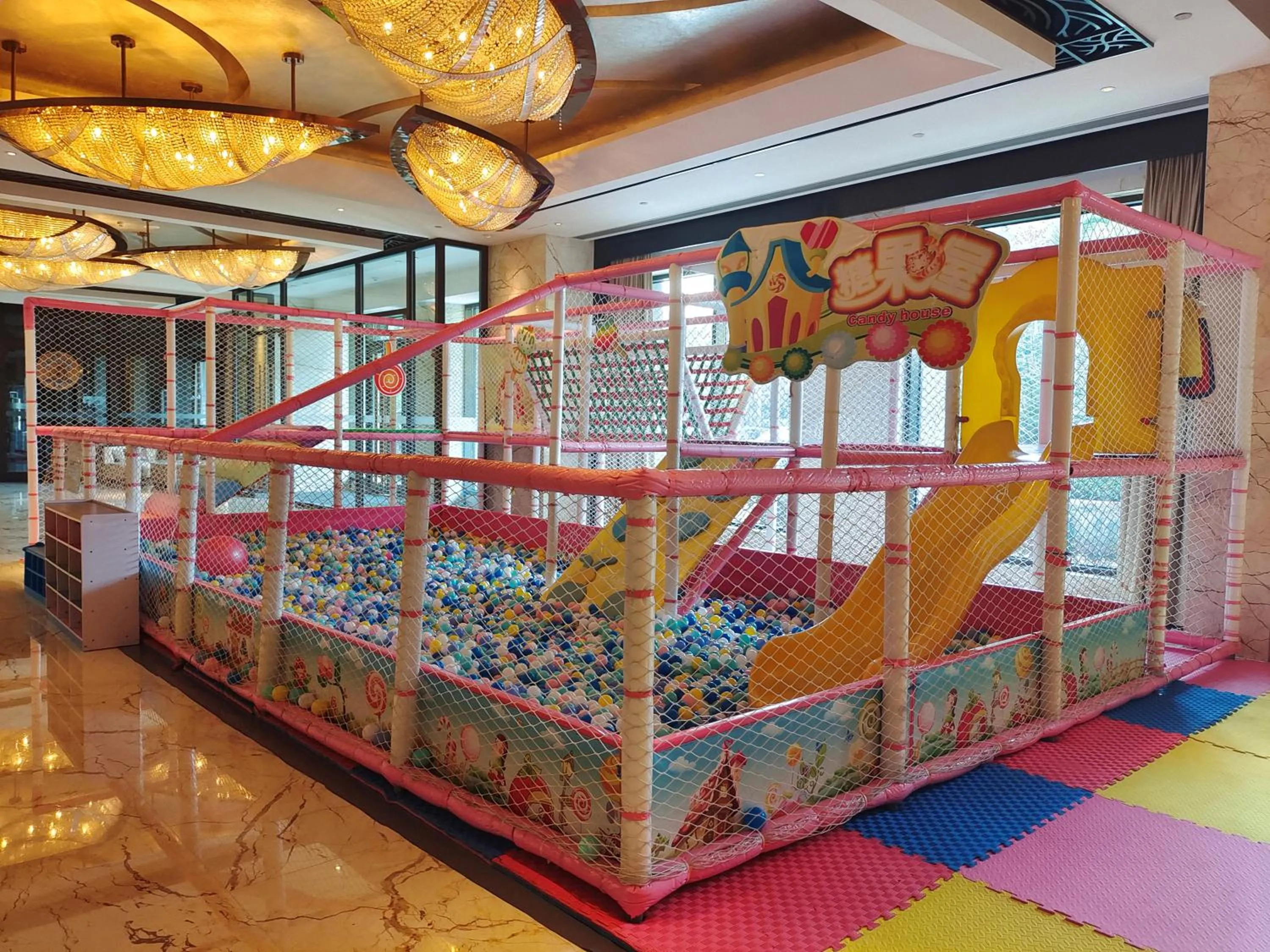 Kids's club in Sheraton Changde Wuling Hotel