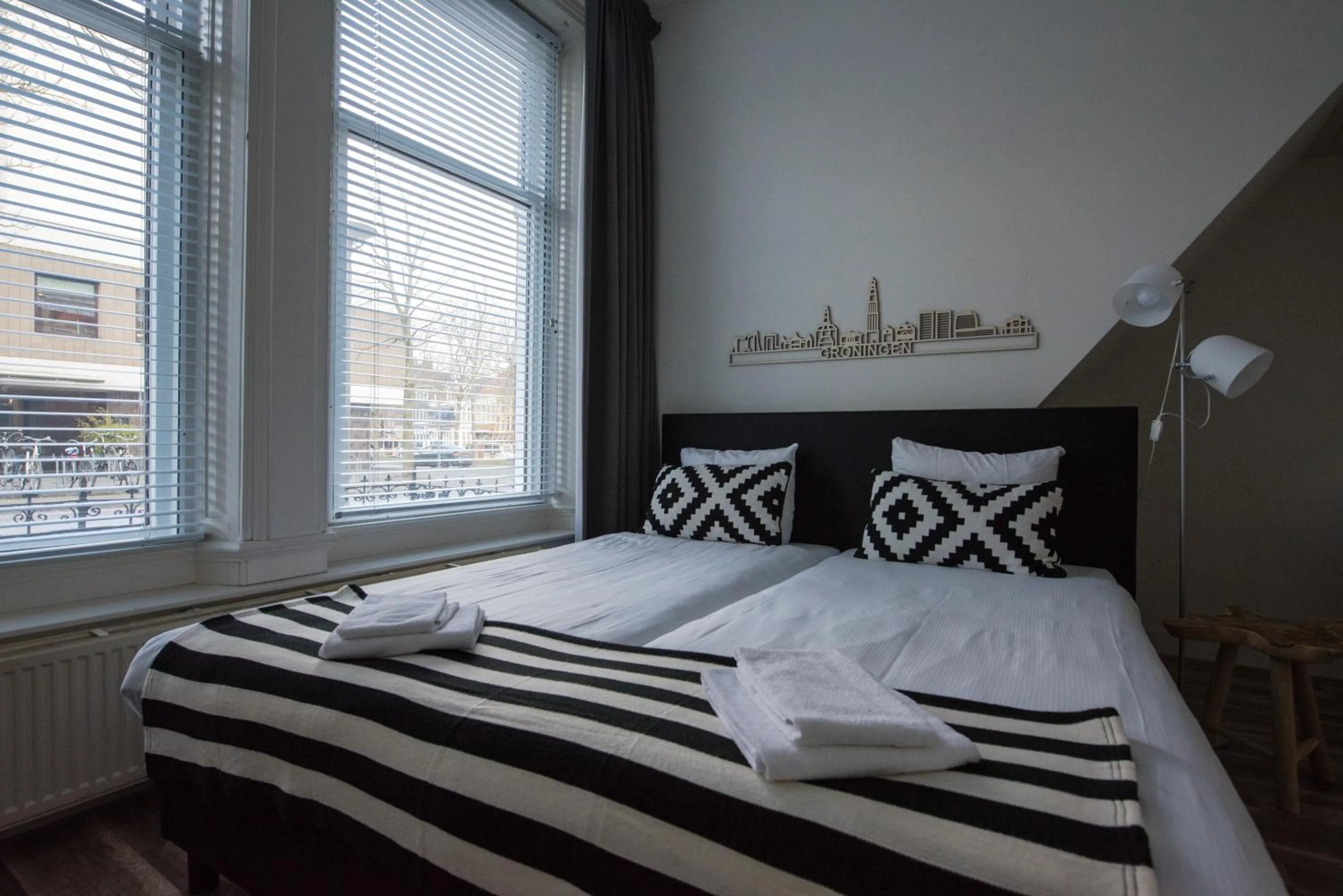 Bed in Flonk Hotel Groningen Centre, BW Signature Collection