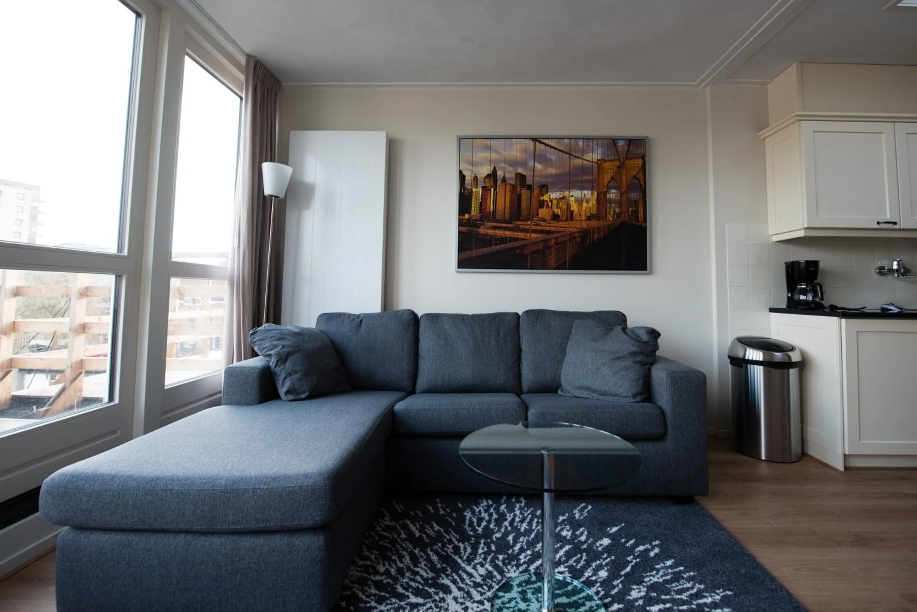 Seating area in Flonk Hotel Groningen Centre, BW Signature Collection