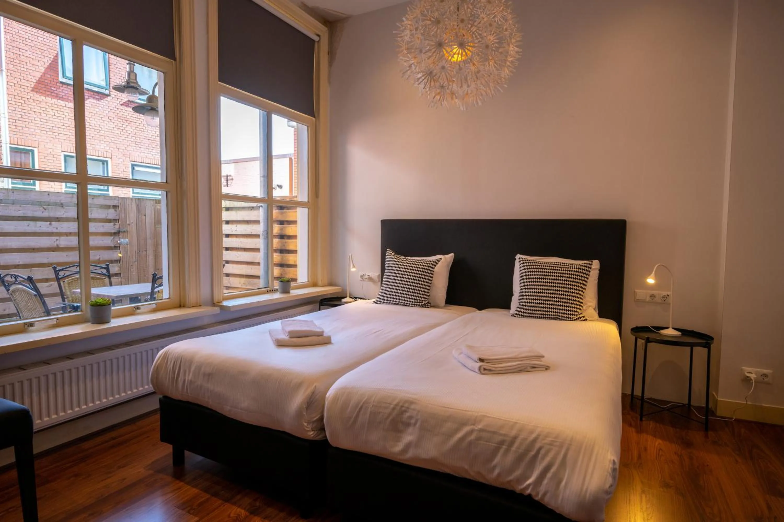 Bed in Flonk Hotel Groningen Centre, BW Signature Collection