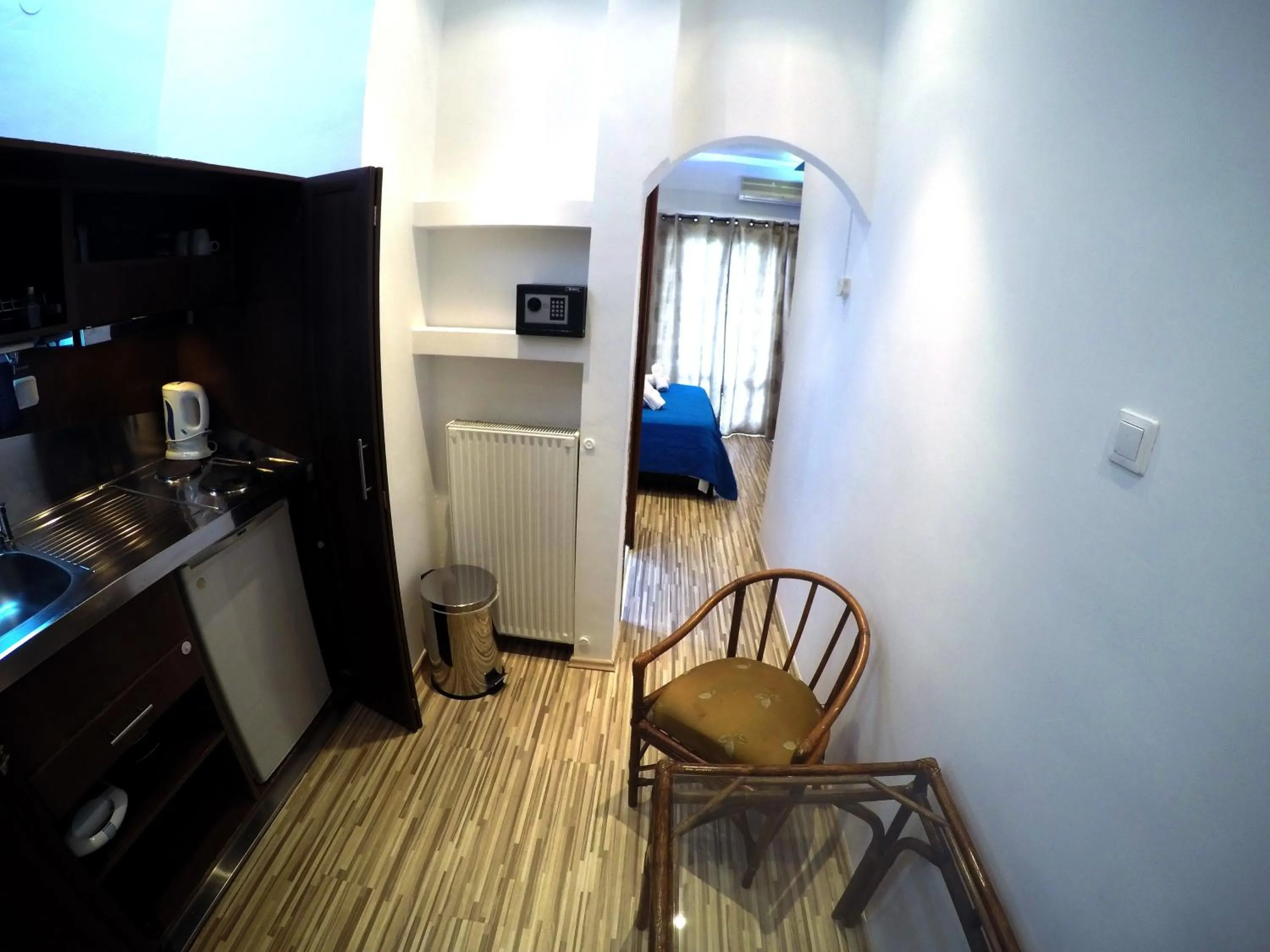 Kitchen or kitchenette in Atlantis Hotel