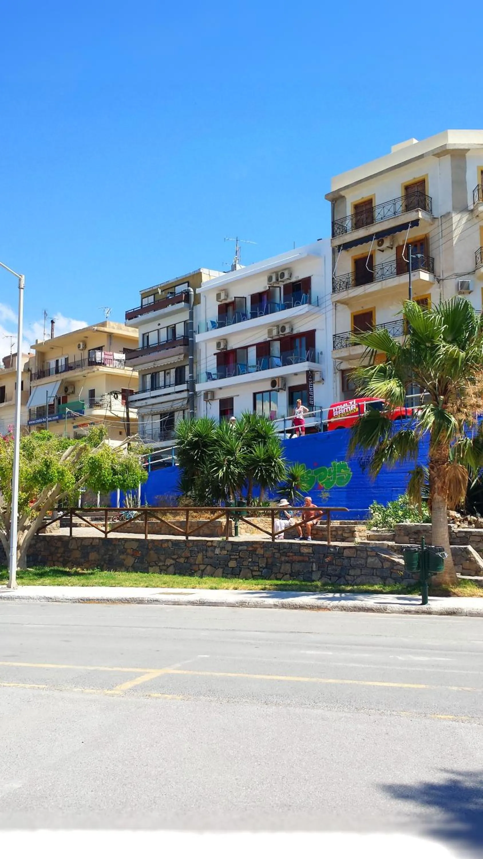Facade/entrance in Atlantis Hotel
