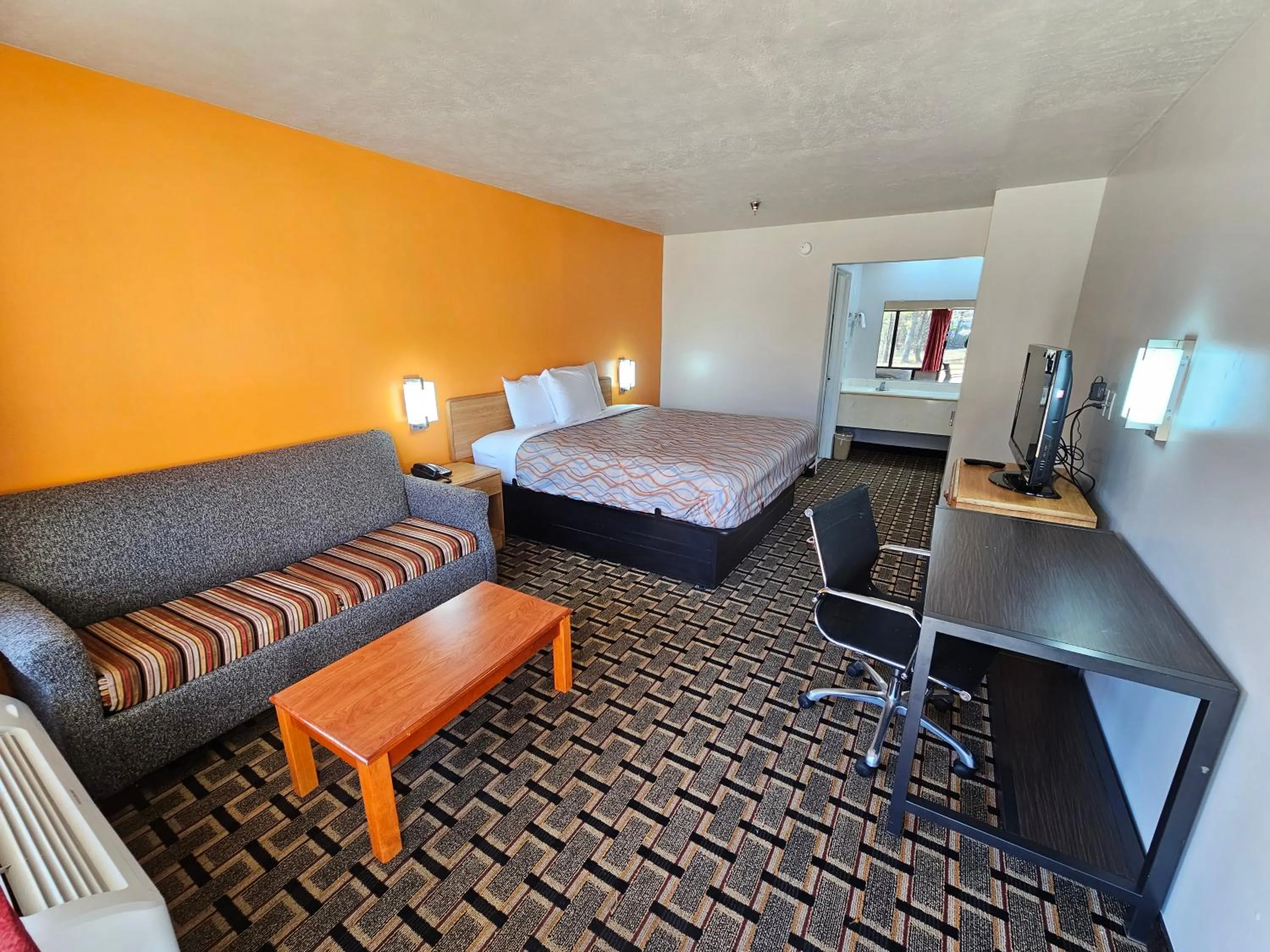 Photo of the whole room, Bed in TRAVEL INN