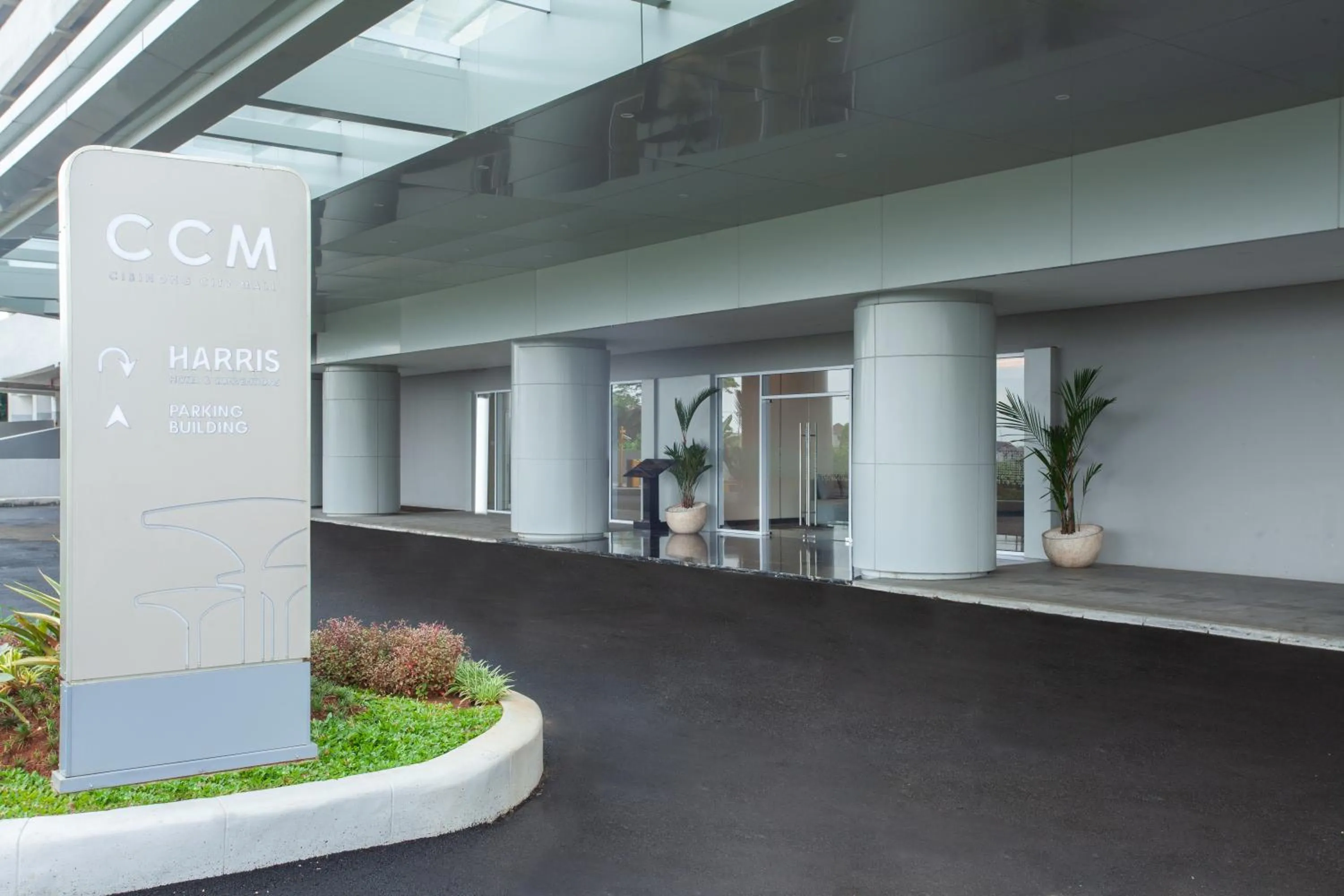 Nearby landmark in HARRIS Hotel & Convention Cibinong City Mall Bogor