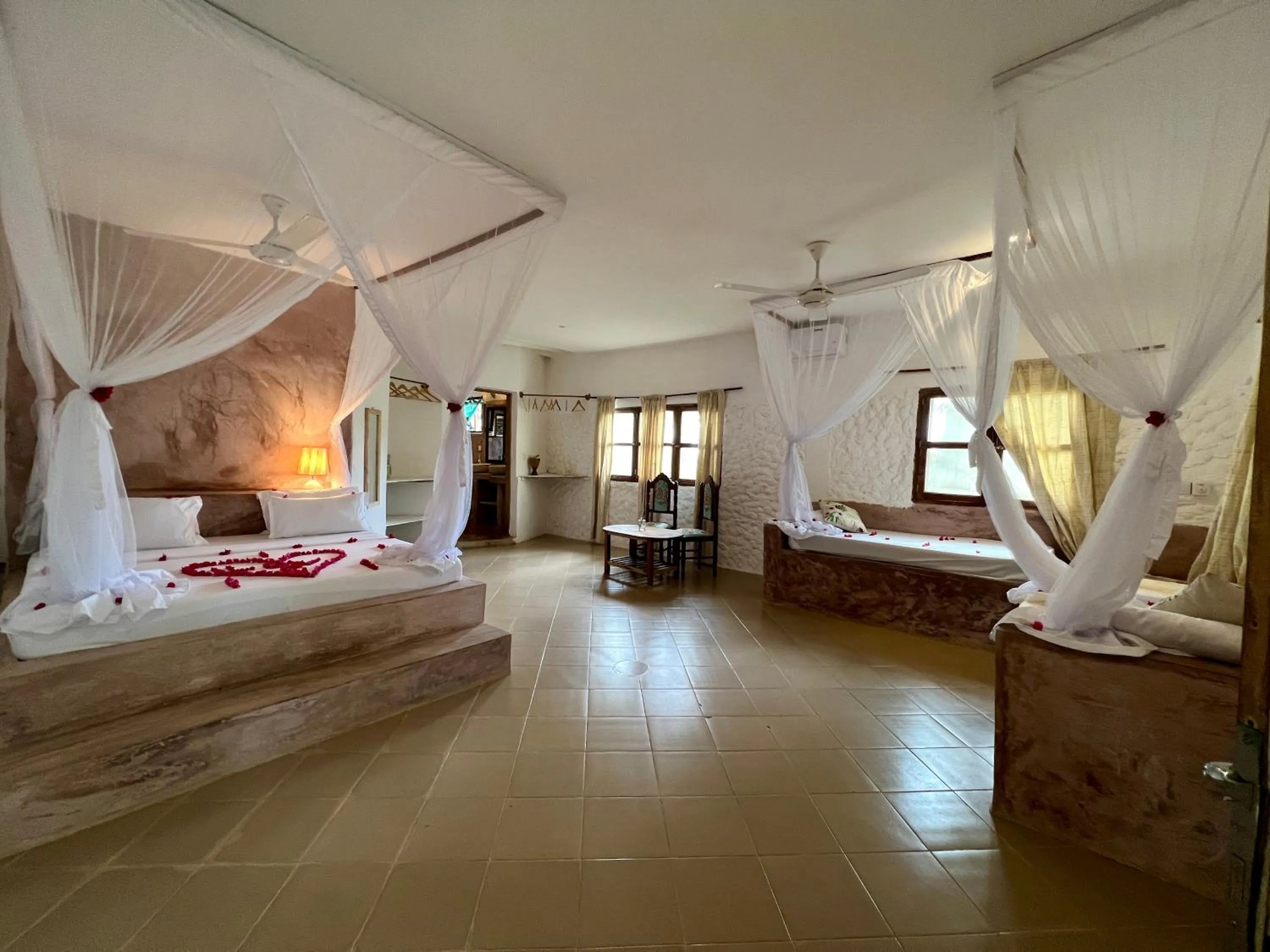 Photo of the whole room, Bed in Bahati Villa