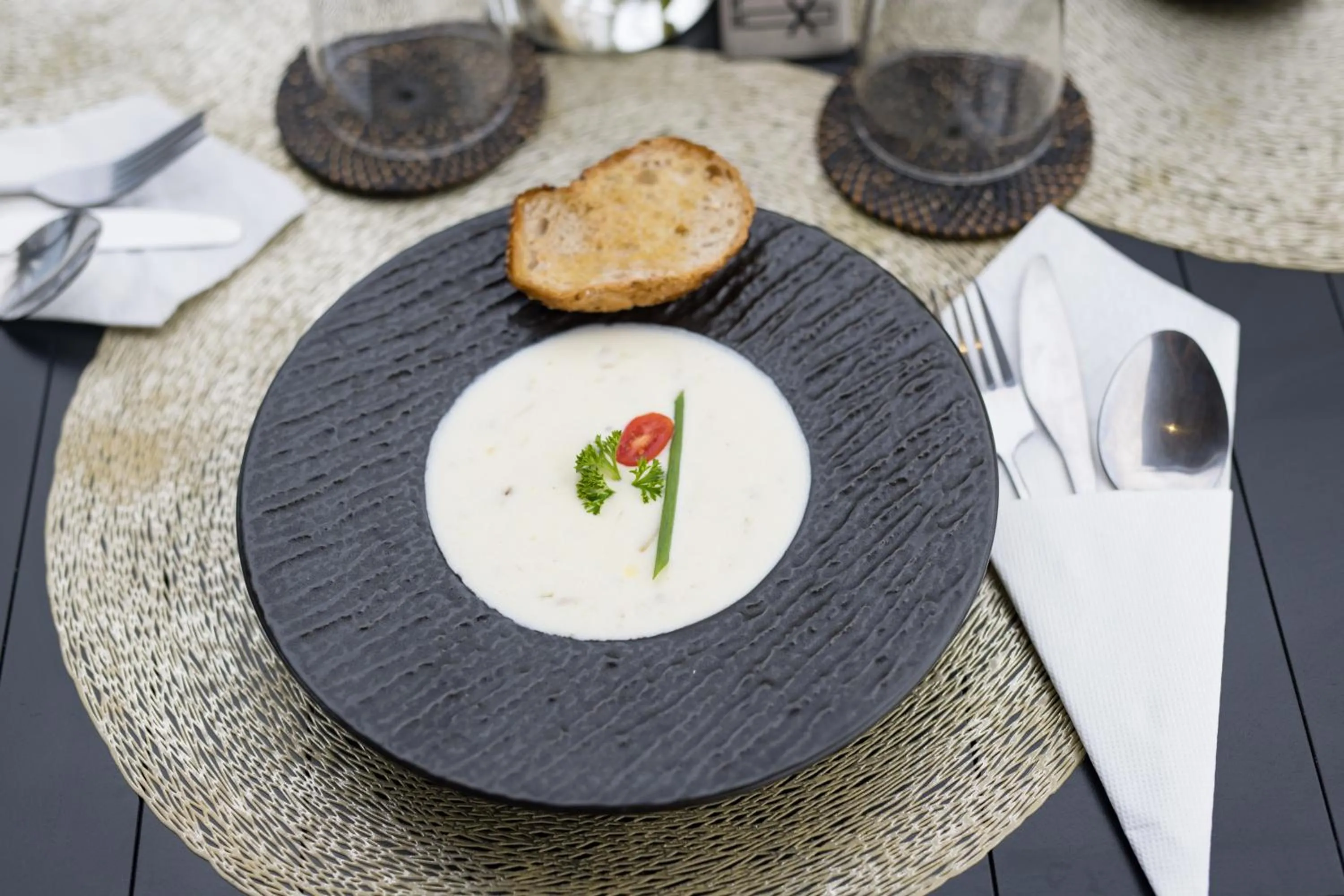 Food and drinks in Elite Atoll Serviced Apartments Phuket