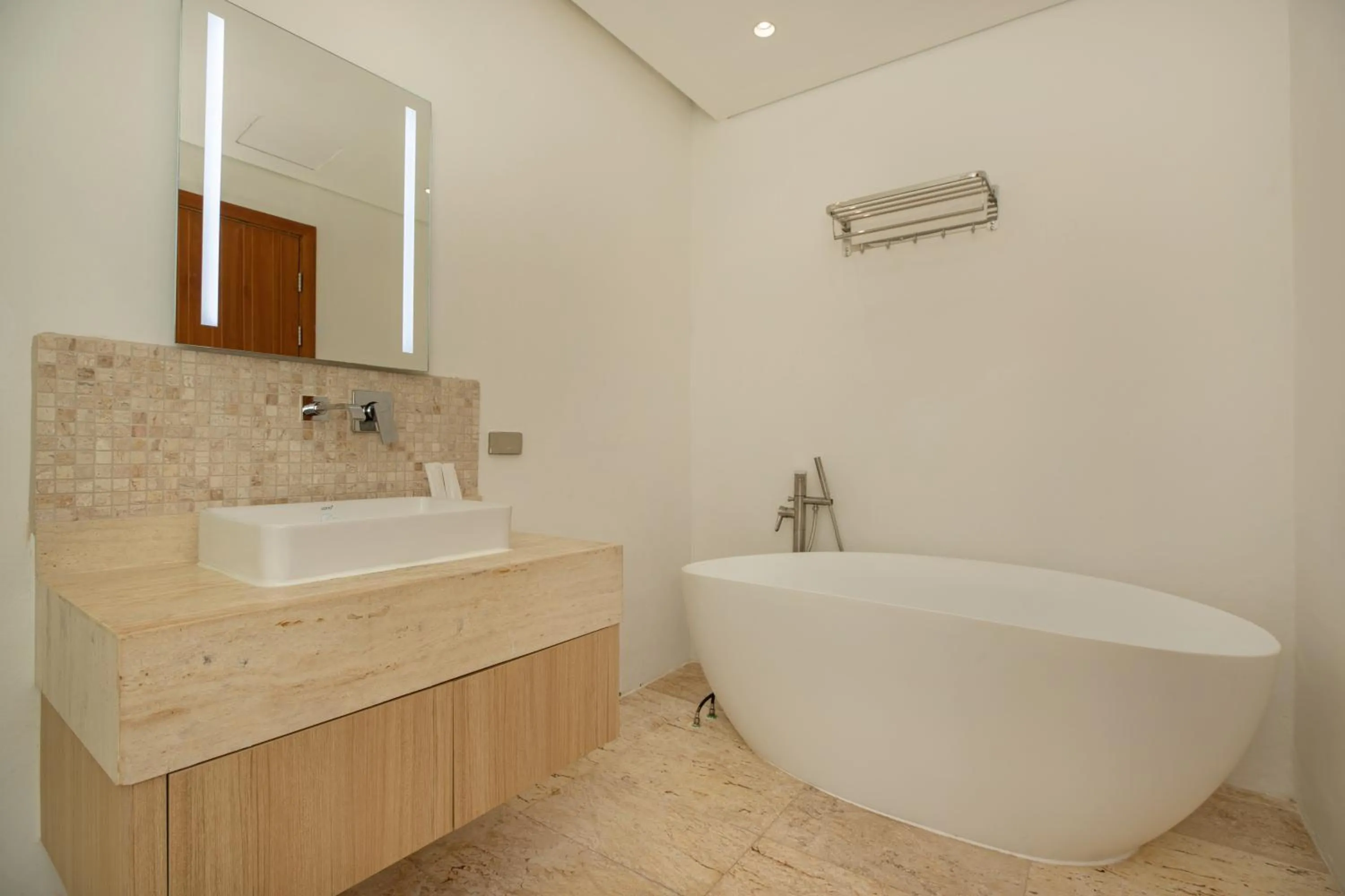 Bathroom in Elite Atoll Serviced Apartments Phuket