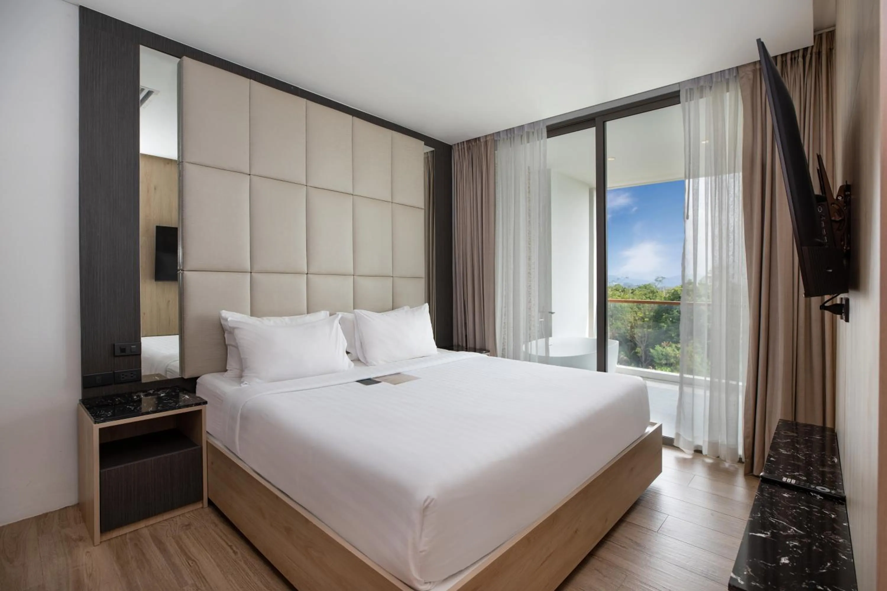 Bedroom, Bed in Elite Atoll Serviced Apartments Phuket