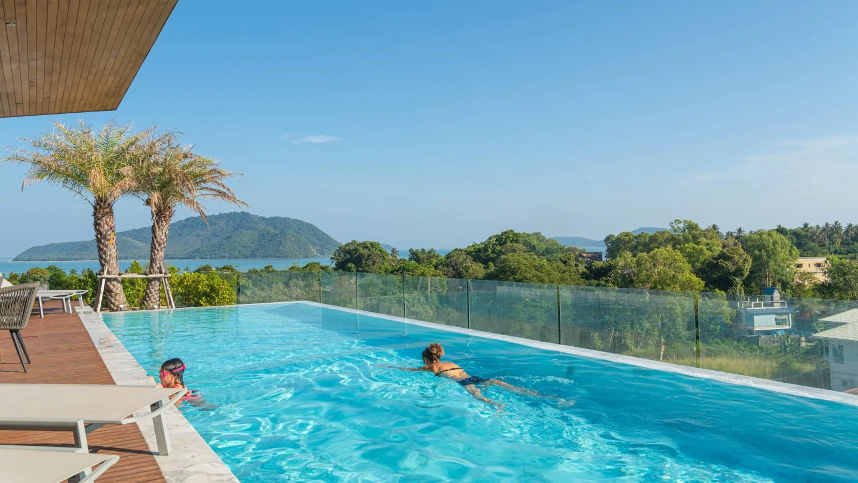 Mountain view in Elite Atoll Serviced Apartments Phuket