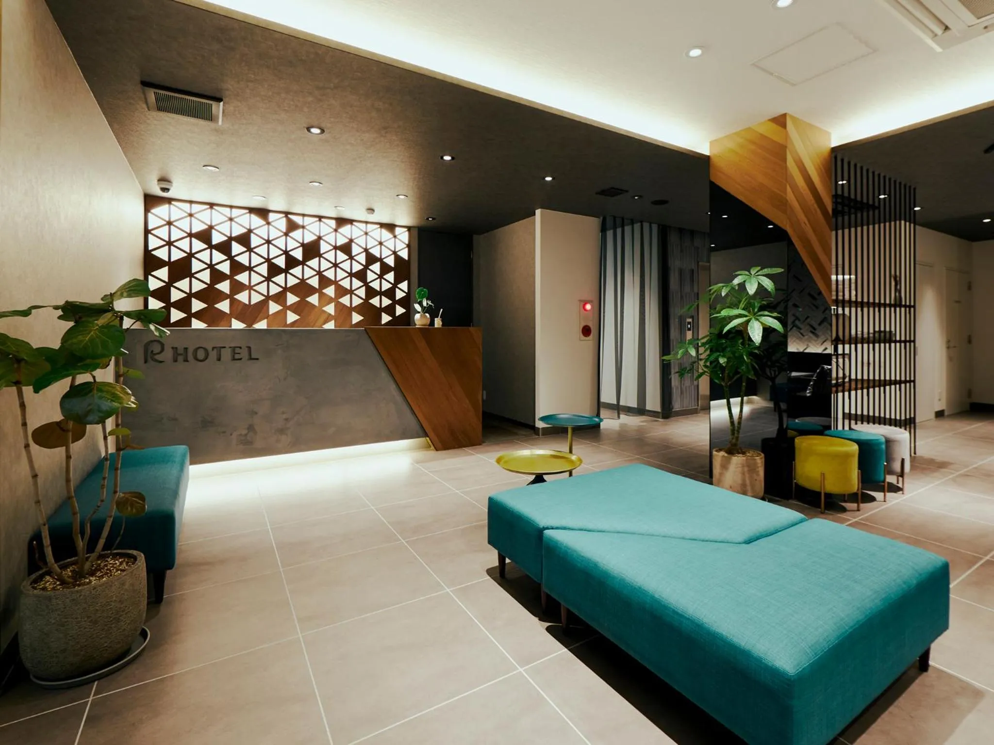 Lobby or reception, Bed in R Hotel Kansai Airport