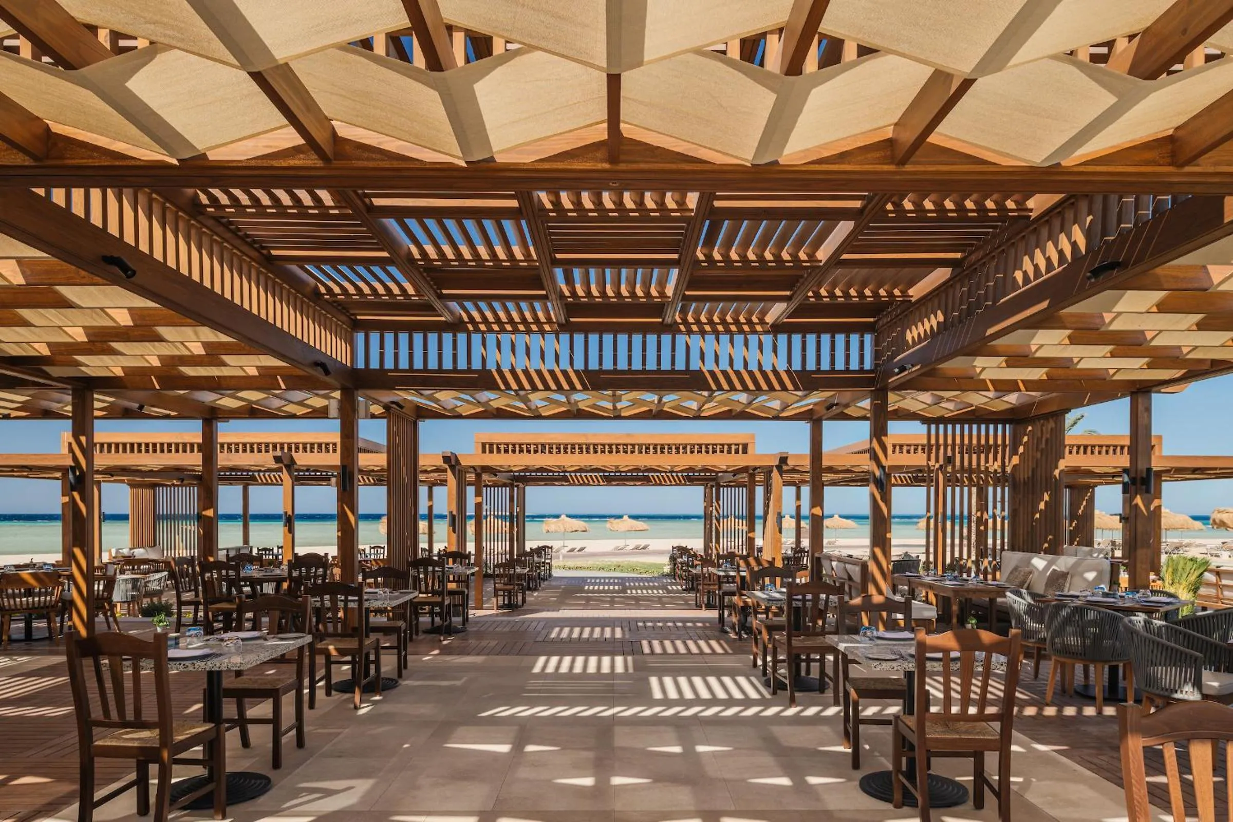 Restaurant/places to eat in JAZ Elite Asteria