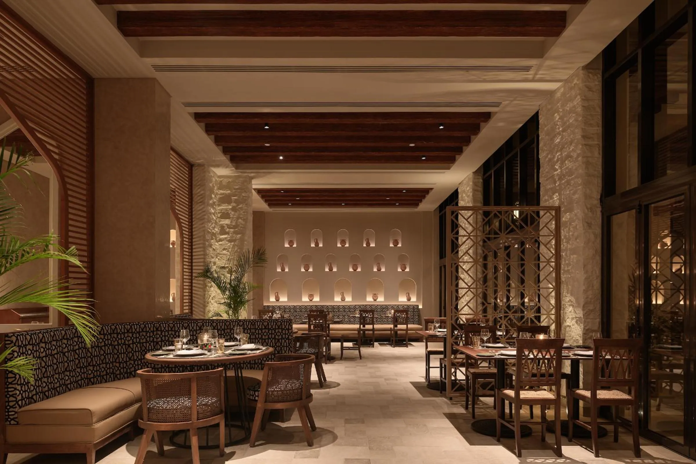 Restaurant/places to eat in JAZ Elite Asteria