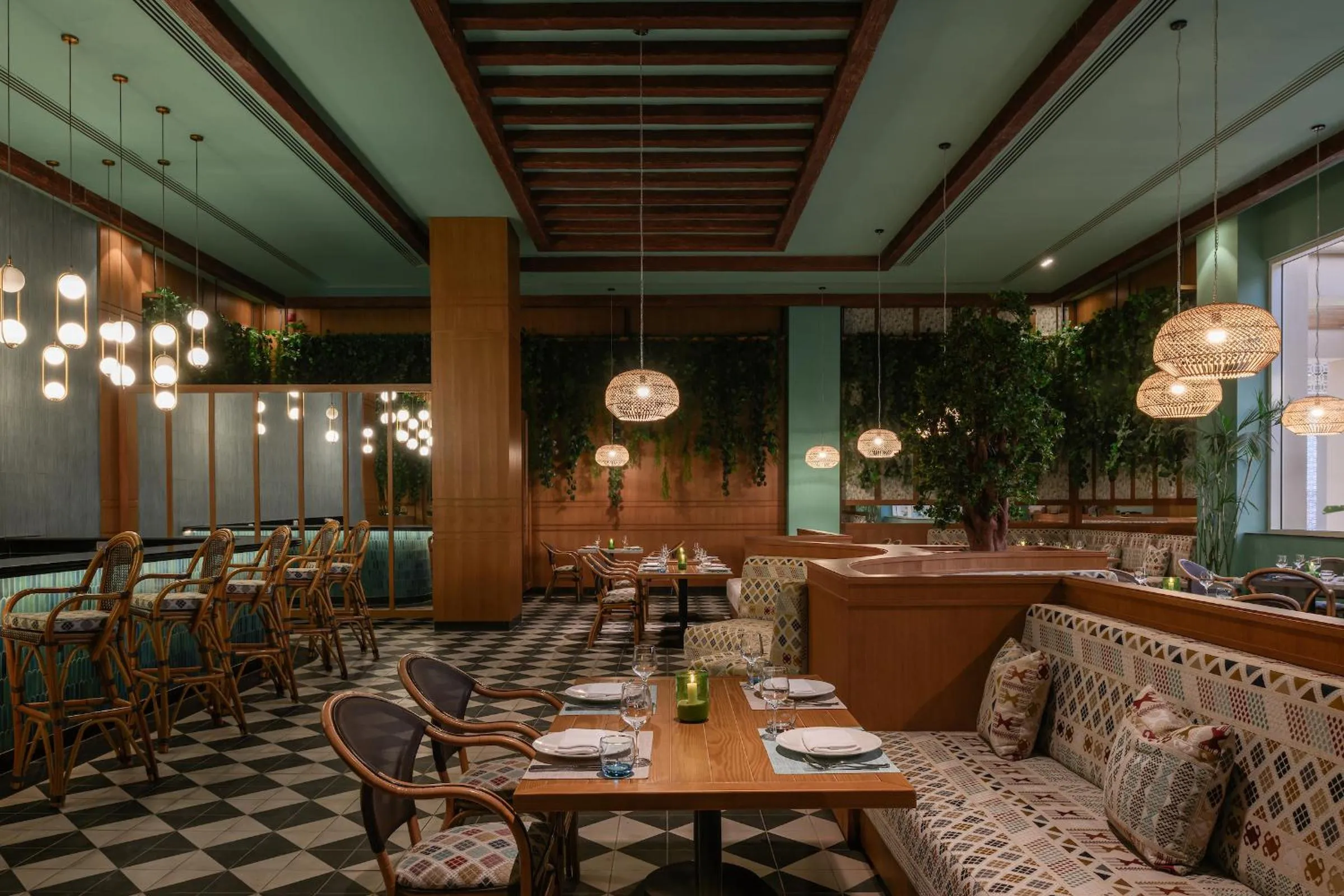 Restaurant/places to eat in JAZ Elite Asteria