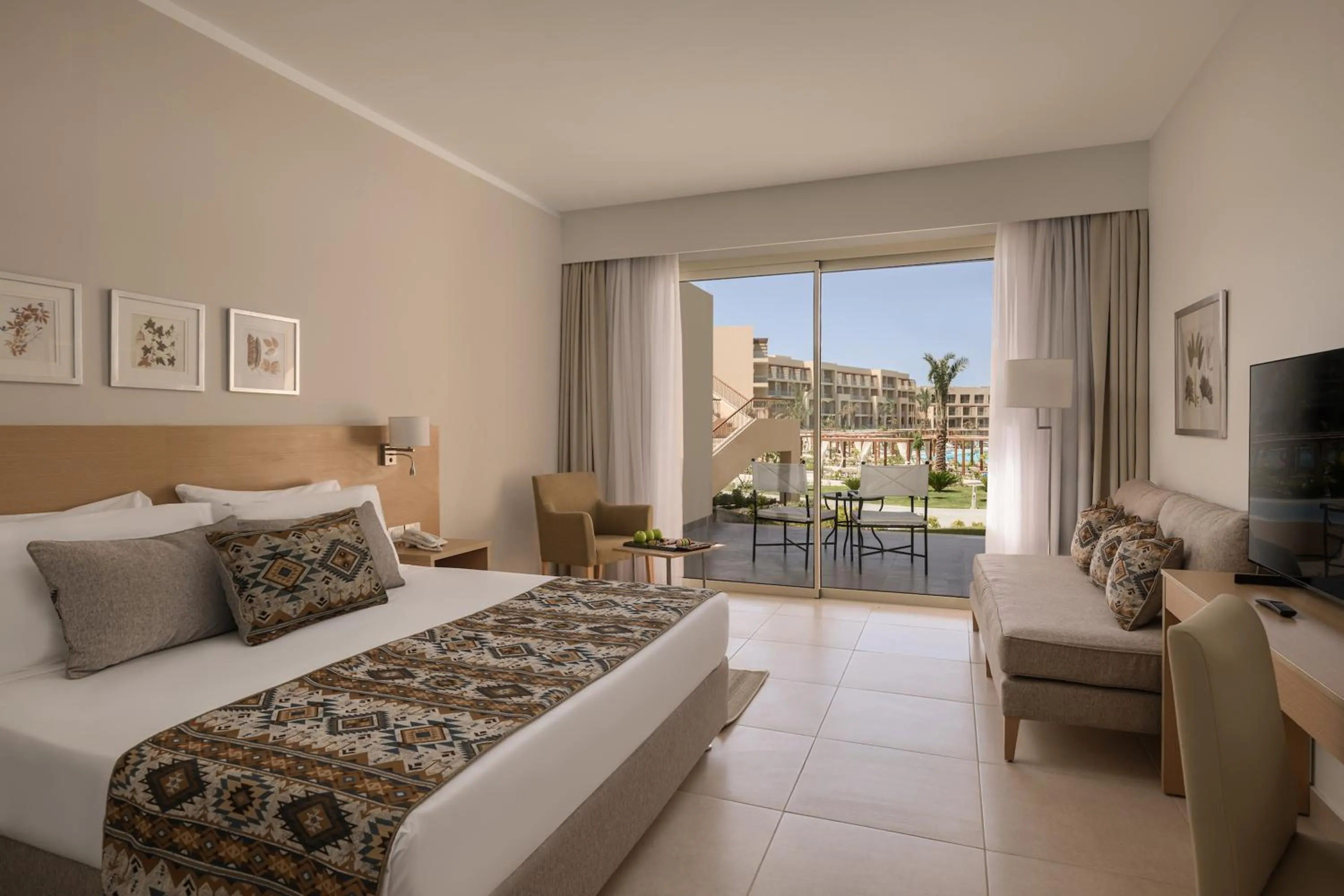 Bedroom, Bed in JAZ Elite Asteria