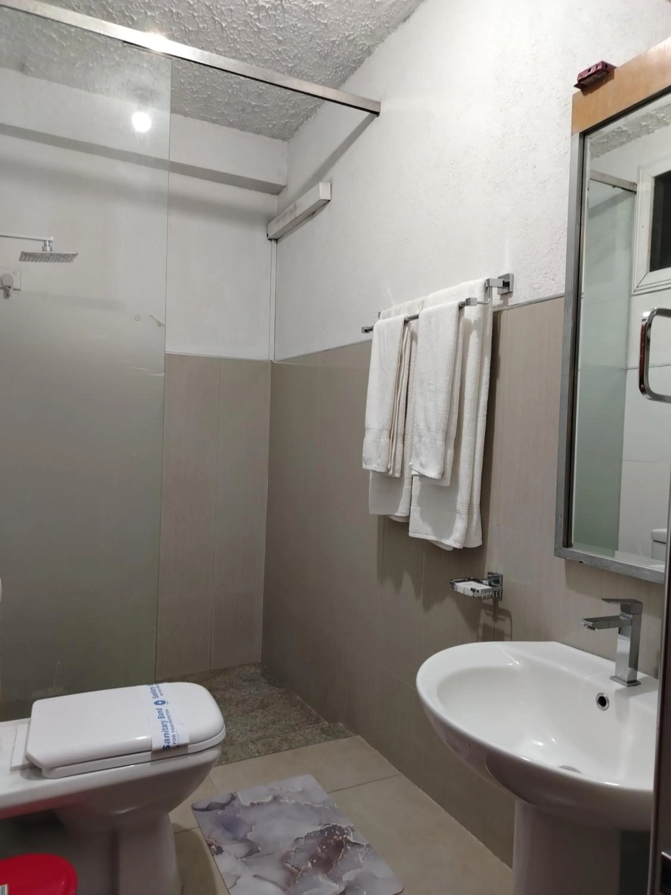 Bathroom in Ella Mount Heaven