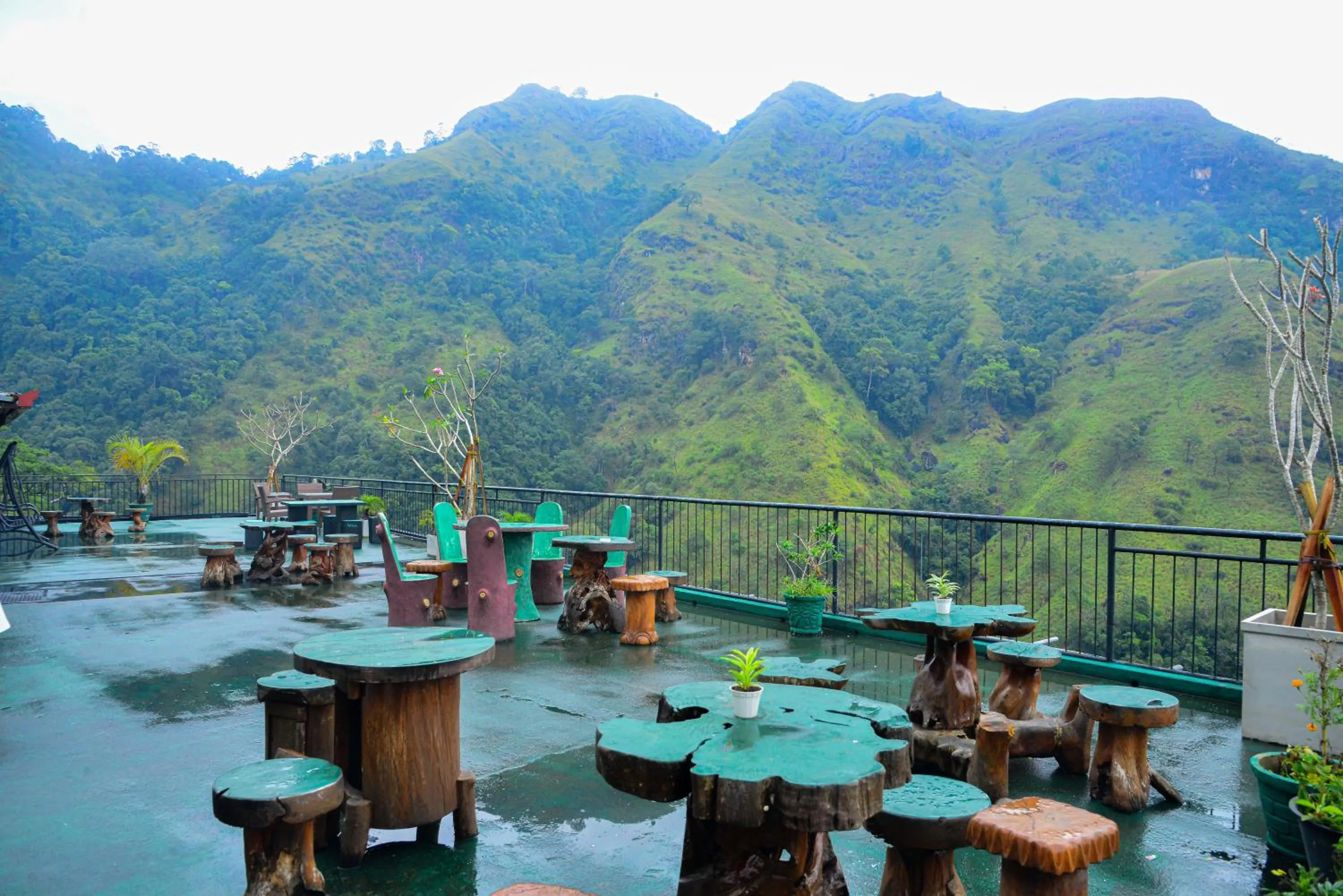 Natural landscape in Ella Mount Heaven