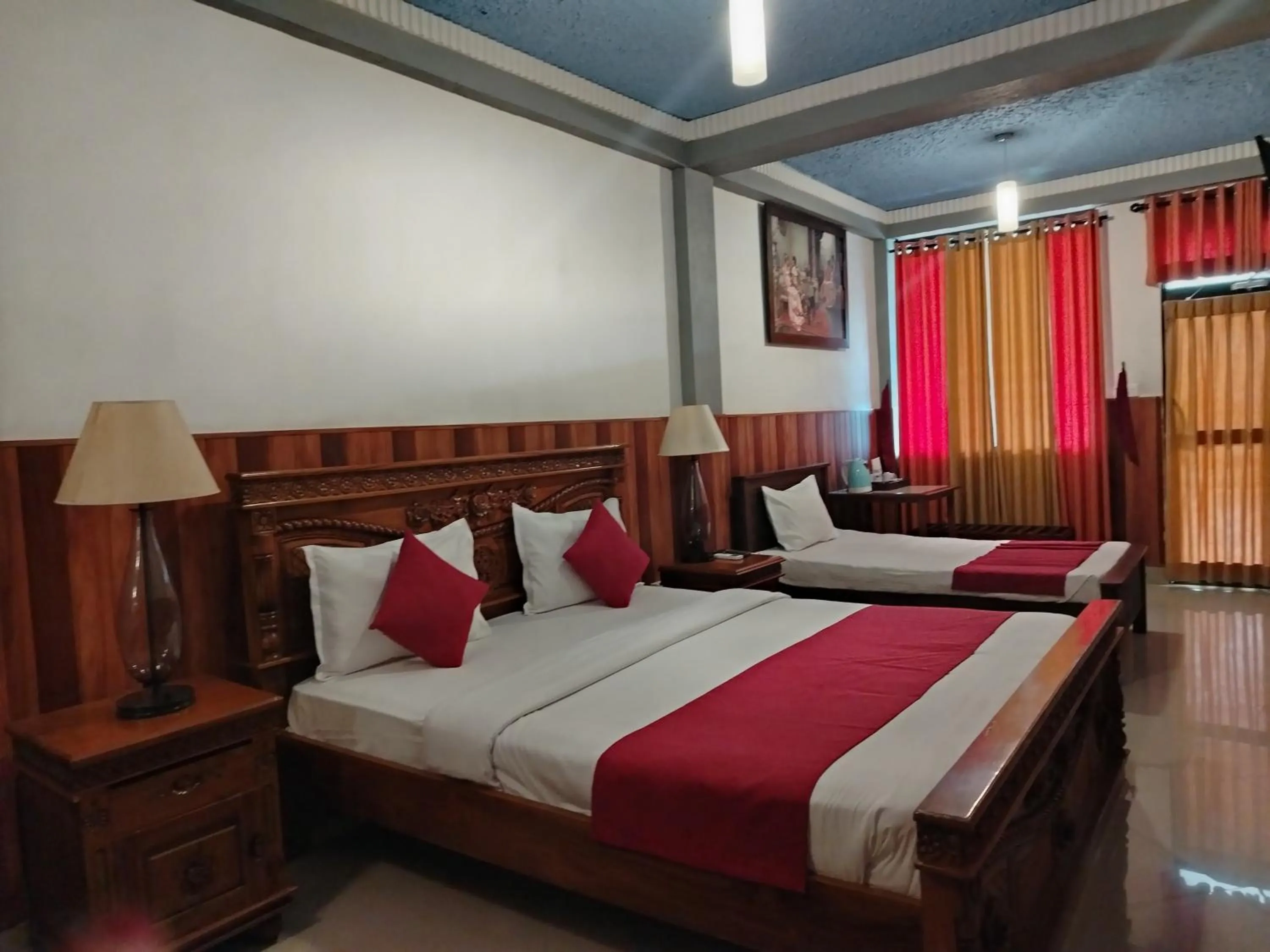 Bedroom, Bed in Ella Mount Heaven