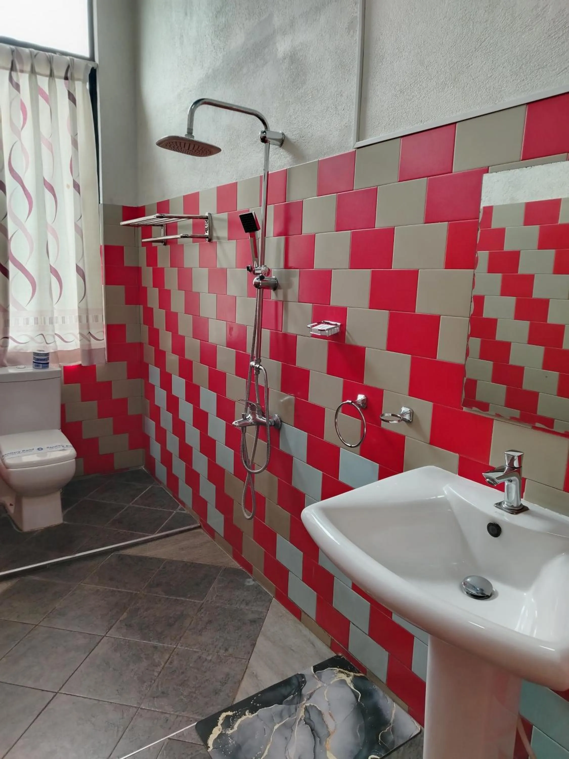 Bathroom in Ella Mount Heaven