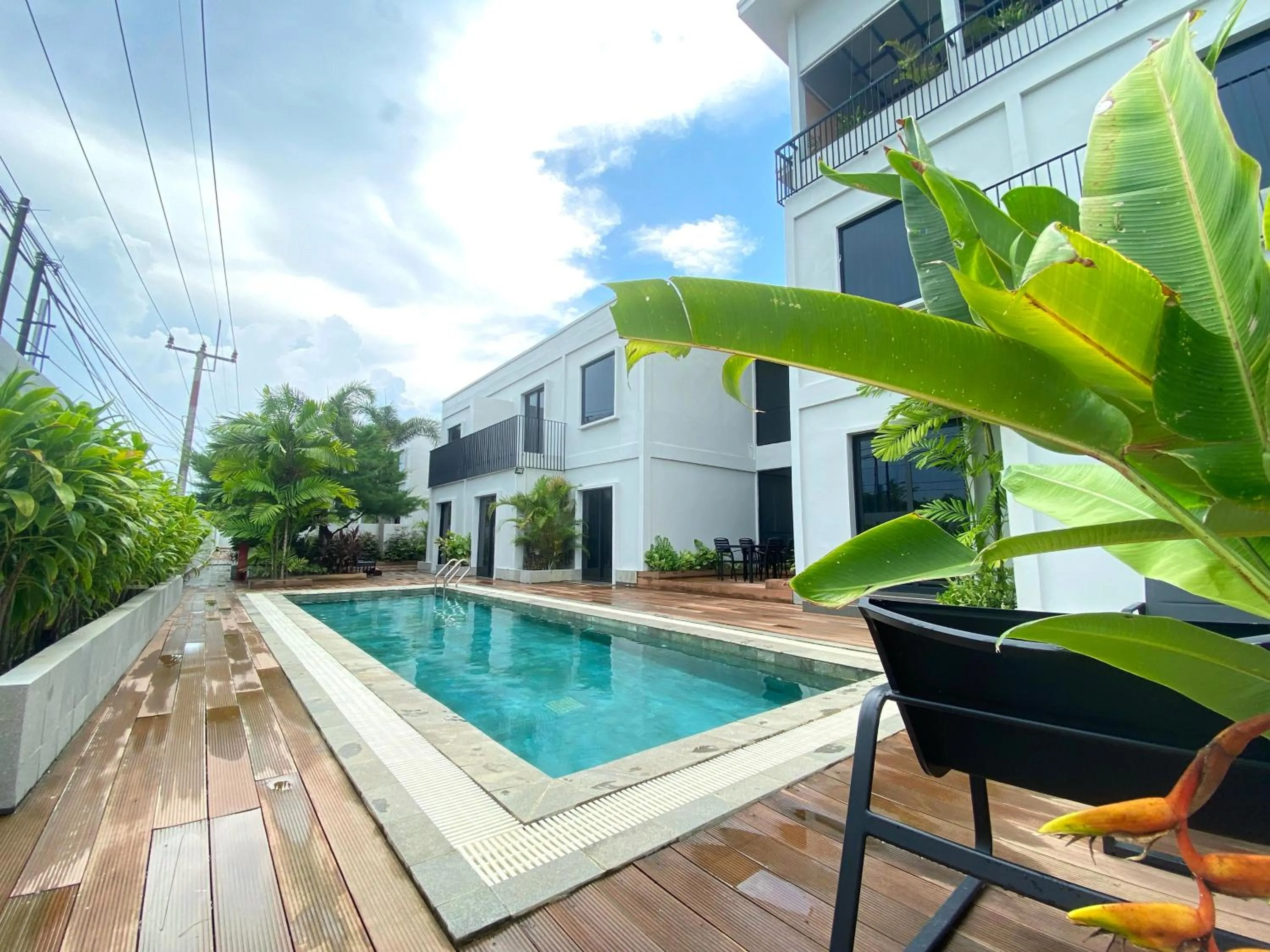 Day in ONYX HOTEL & VILLA