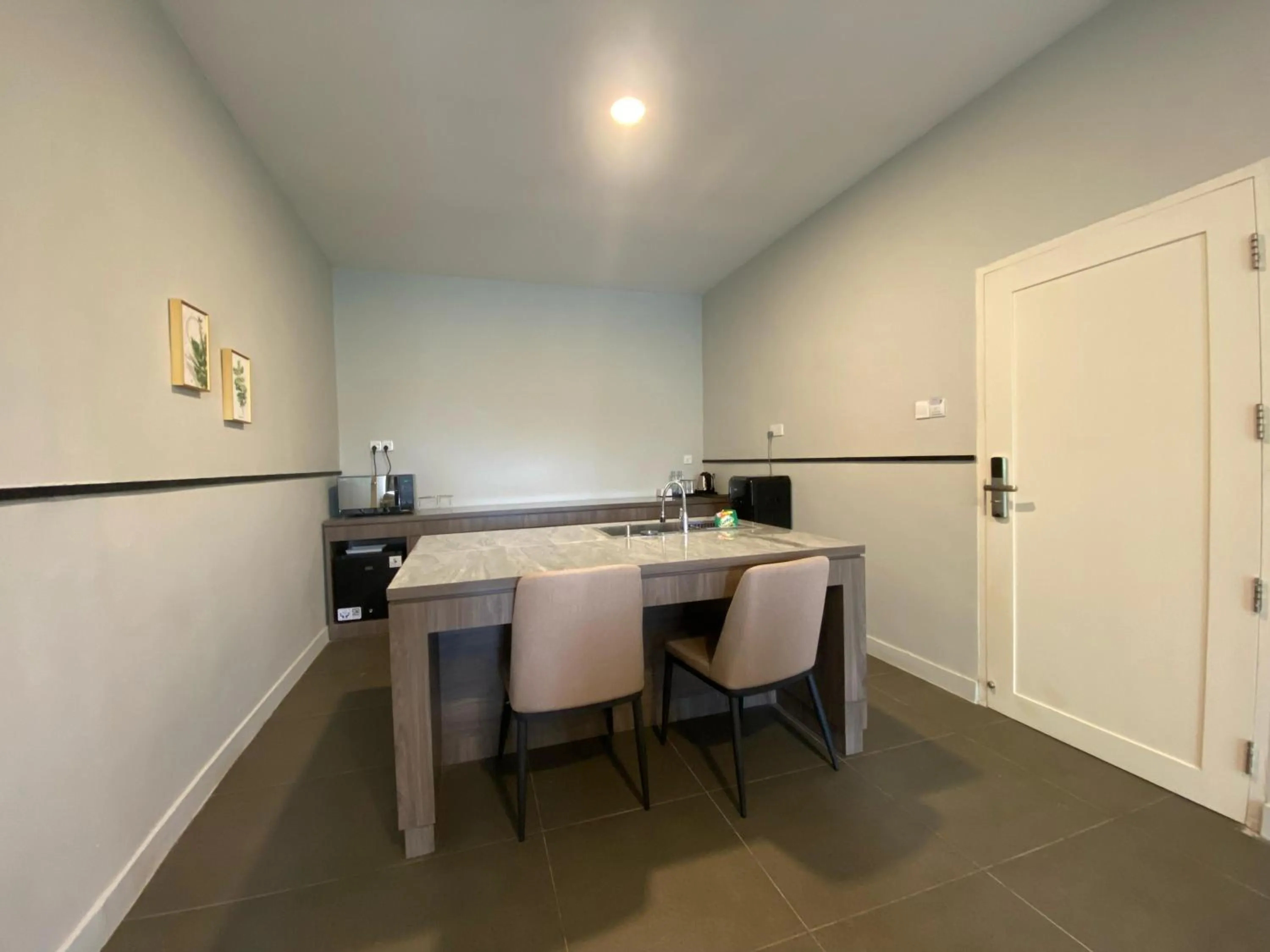 Dining area in ONYX HOTEL & VILLA