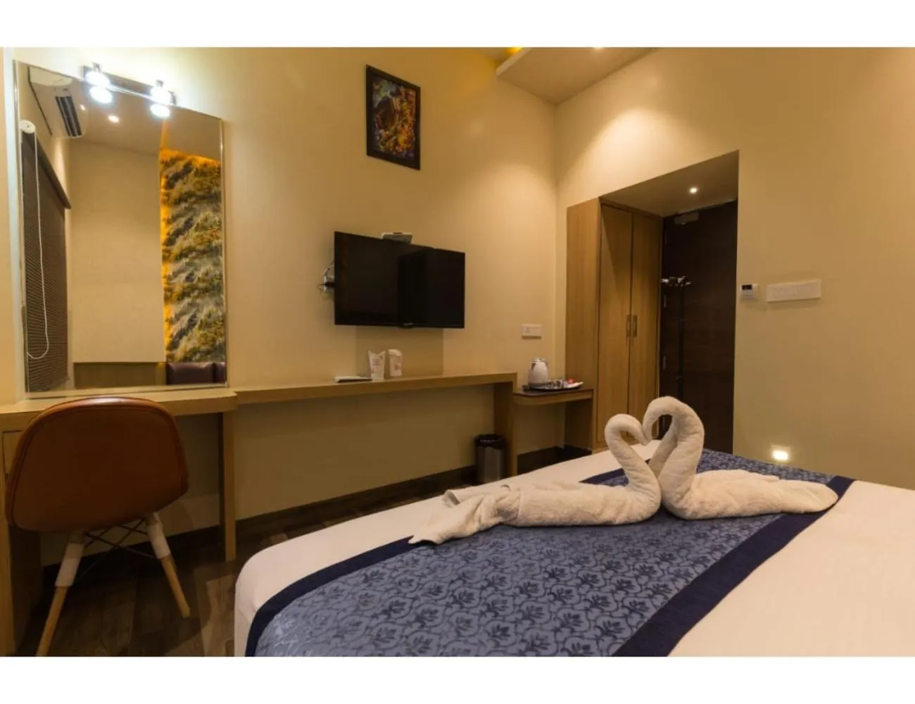 Photo of the whole room, Bed in Hotel Urban Galaxy Square, Amritsar