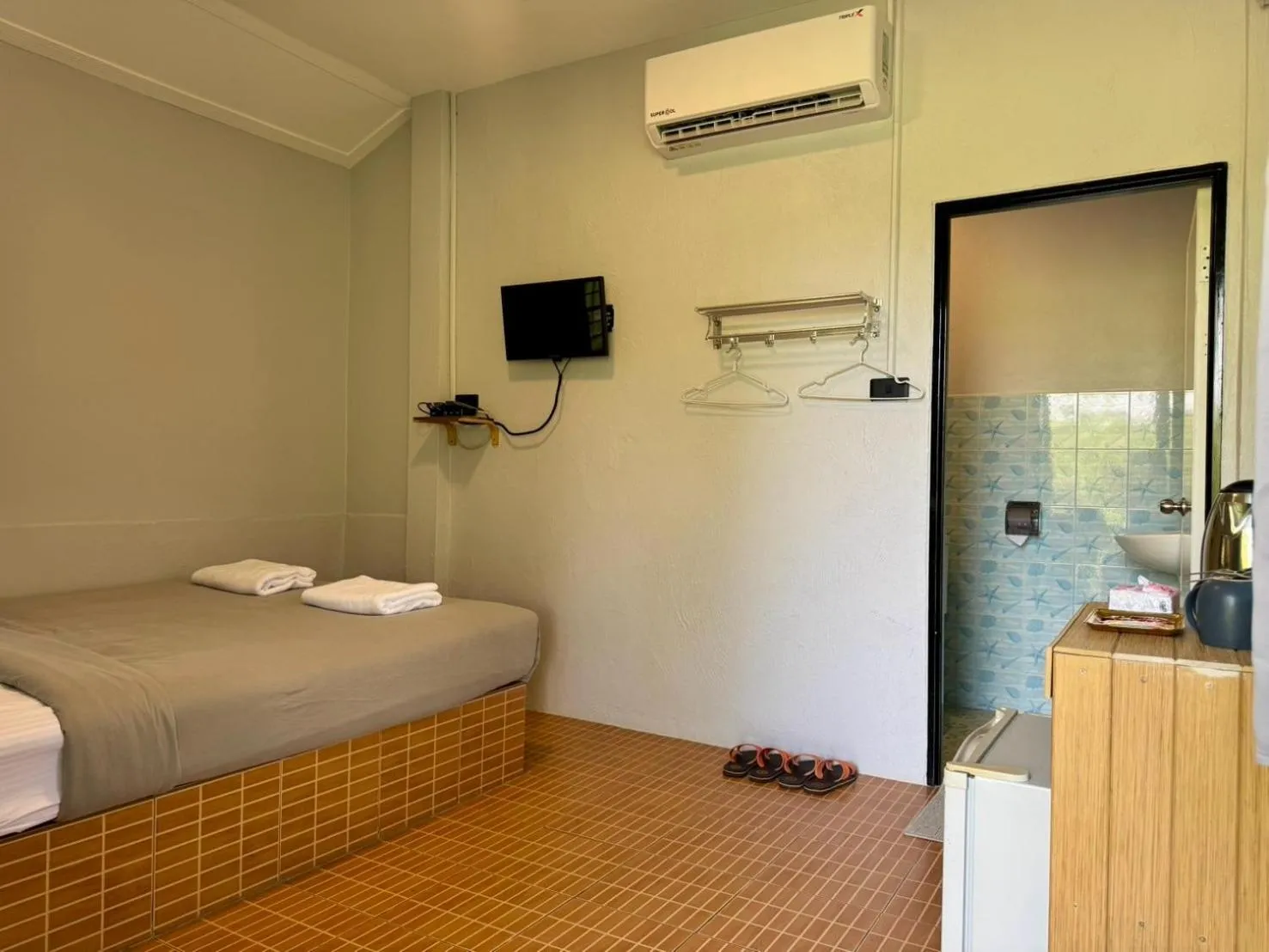 TV and multimedia, Bed in Khao Yai Lake Hill Resort