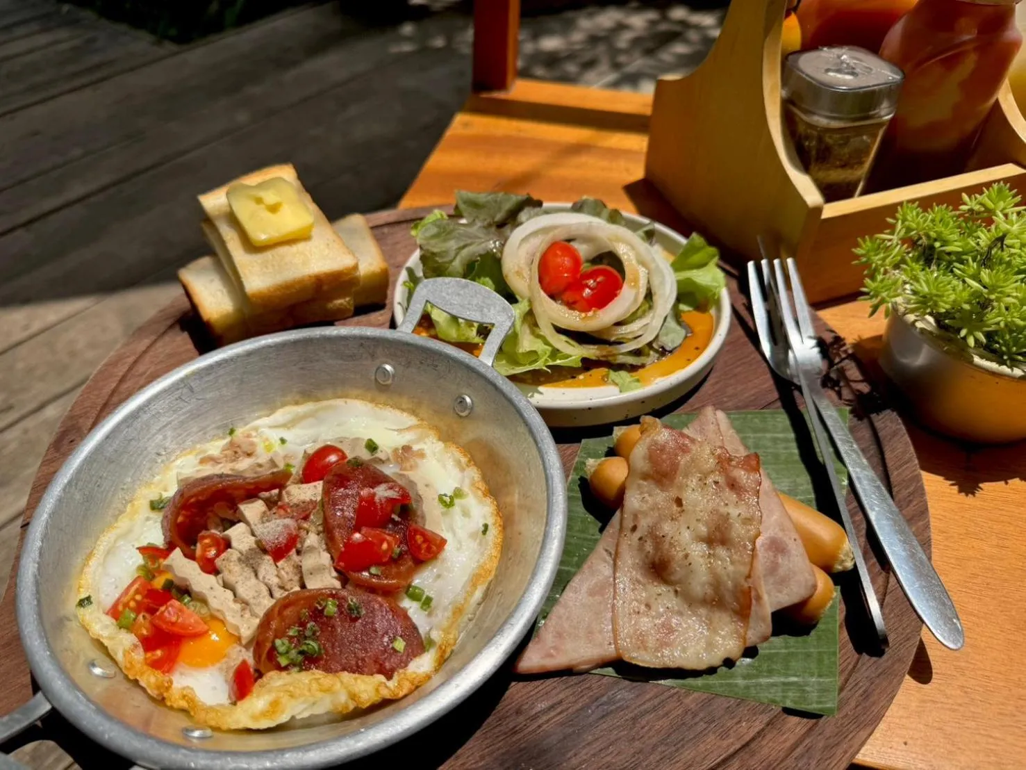 Breakfast in Khao Yai Lake Hill Resort