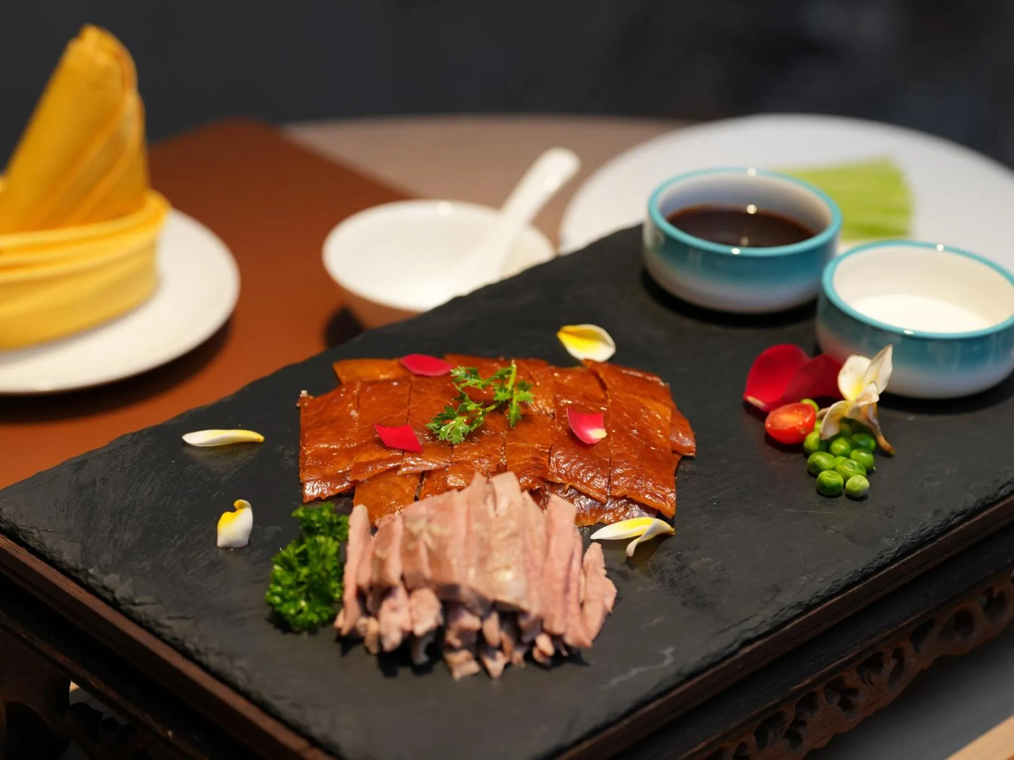 Restaurant/places to eat in Latsavong Wanda Vista Vientiane