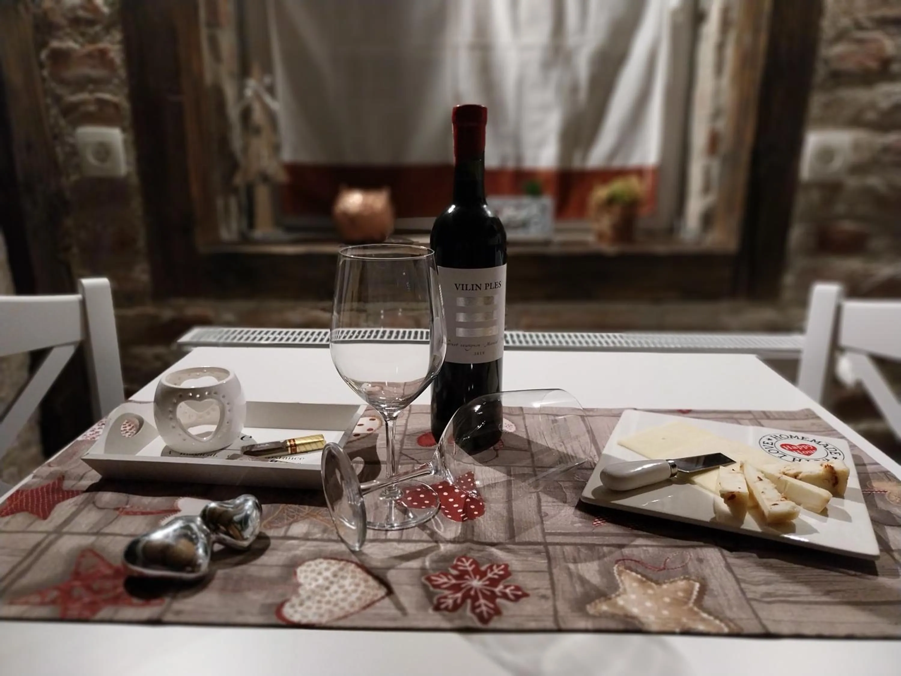 Food and drinks in Apartment Ada bed & breakfast