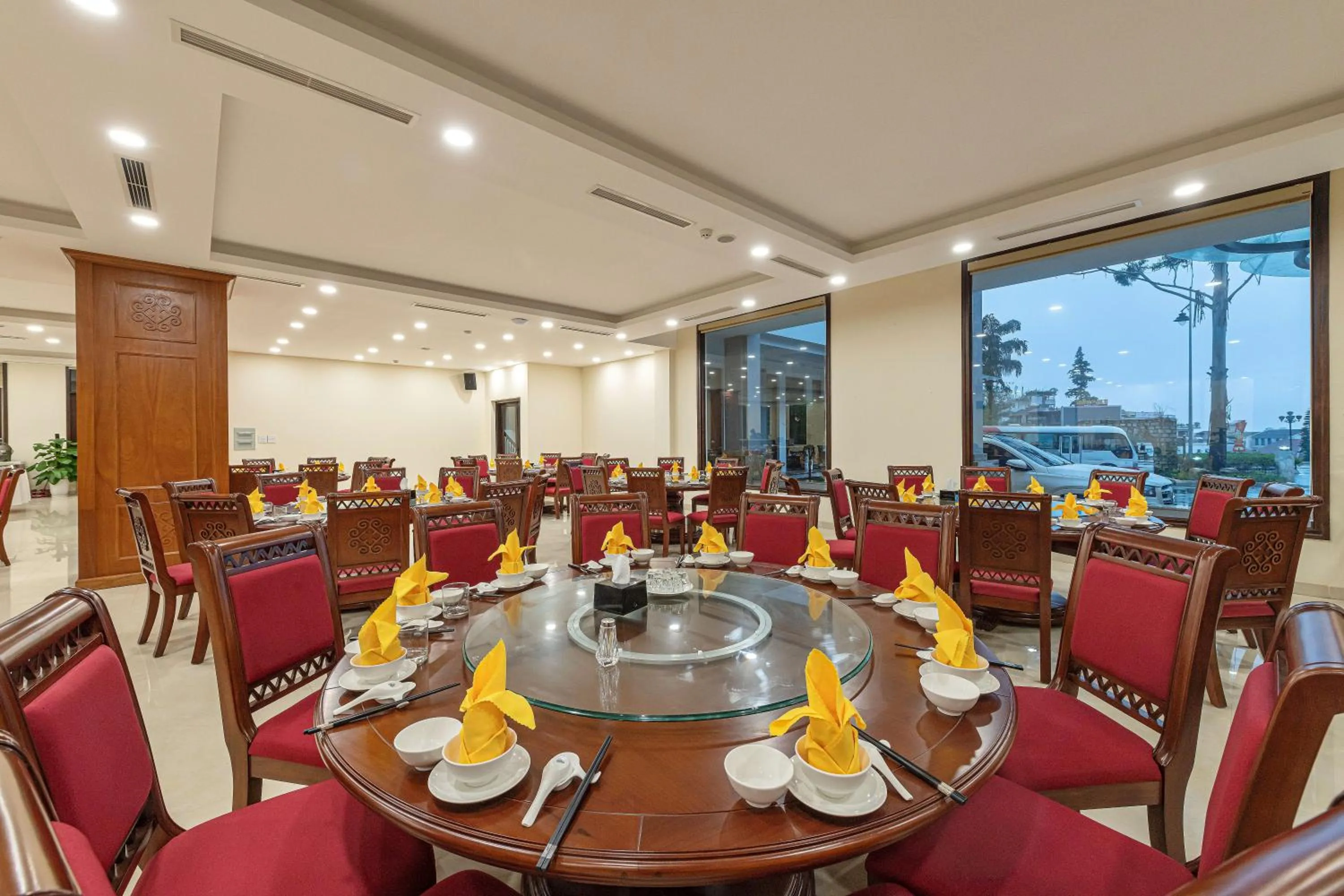 Restaurant/places to eat in Sapa Green Forest Hotel & Convention