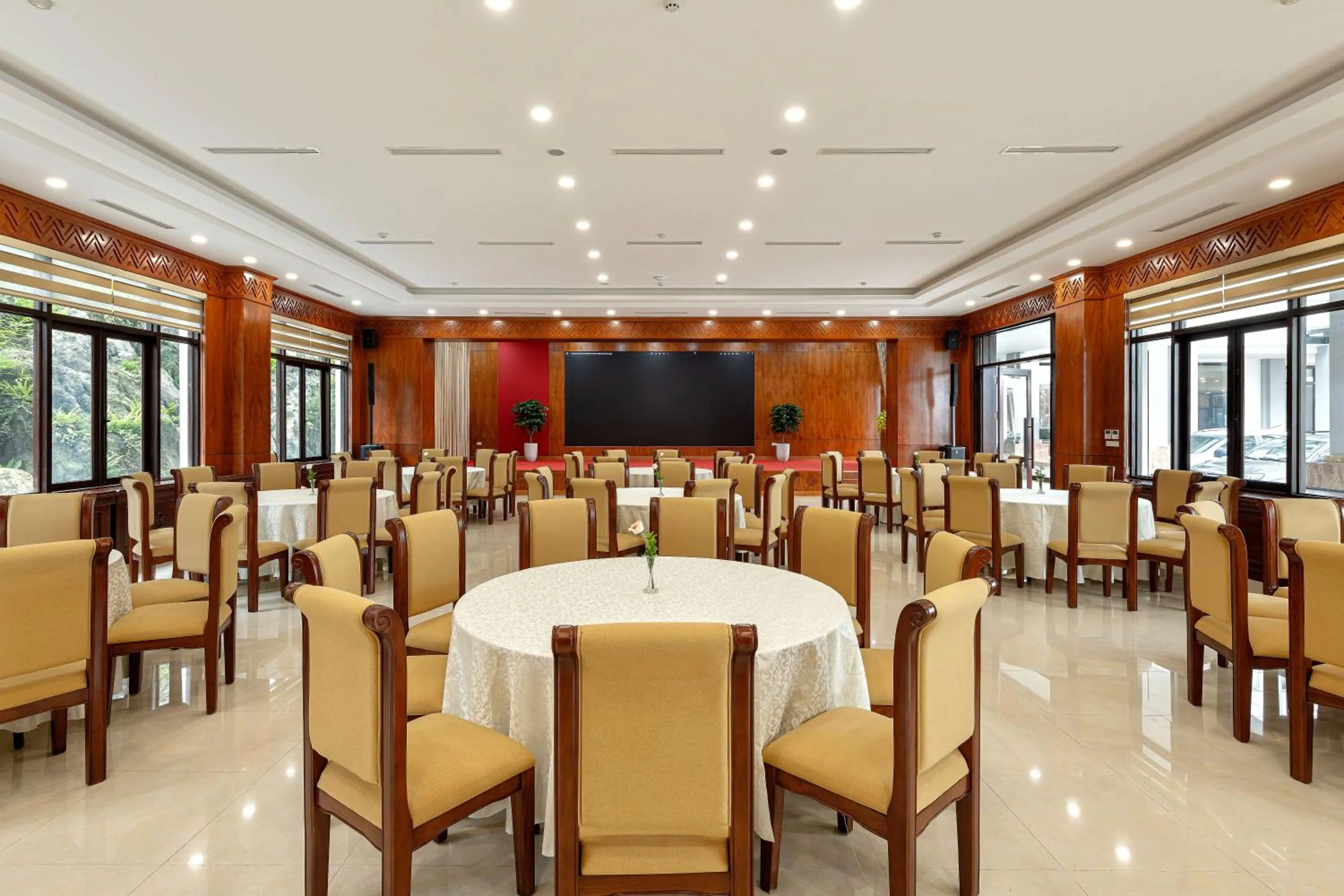 Banquet/Function facilities in Sapa Green Forest Hotel & Convention
