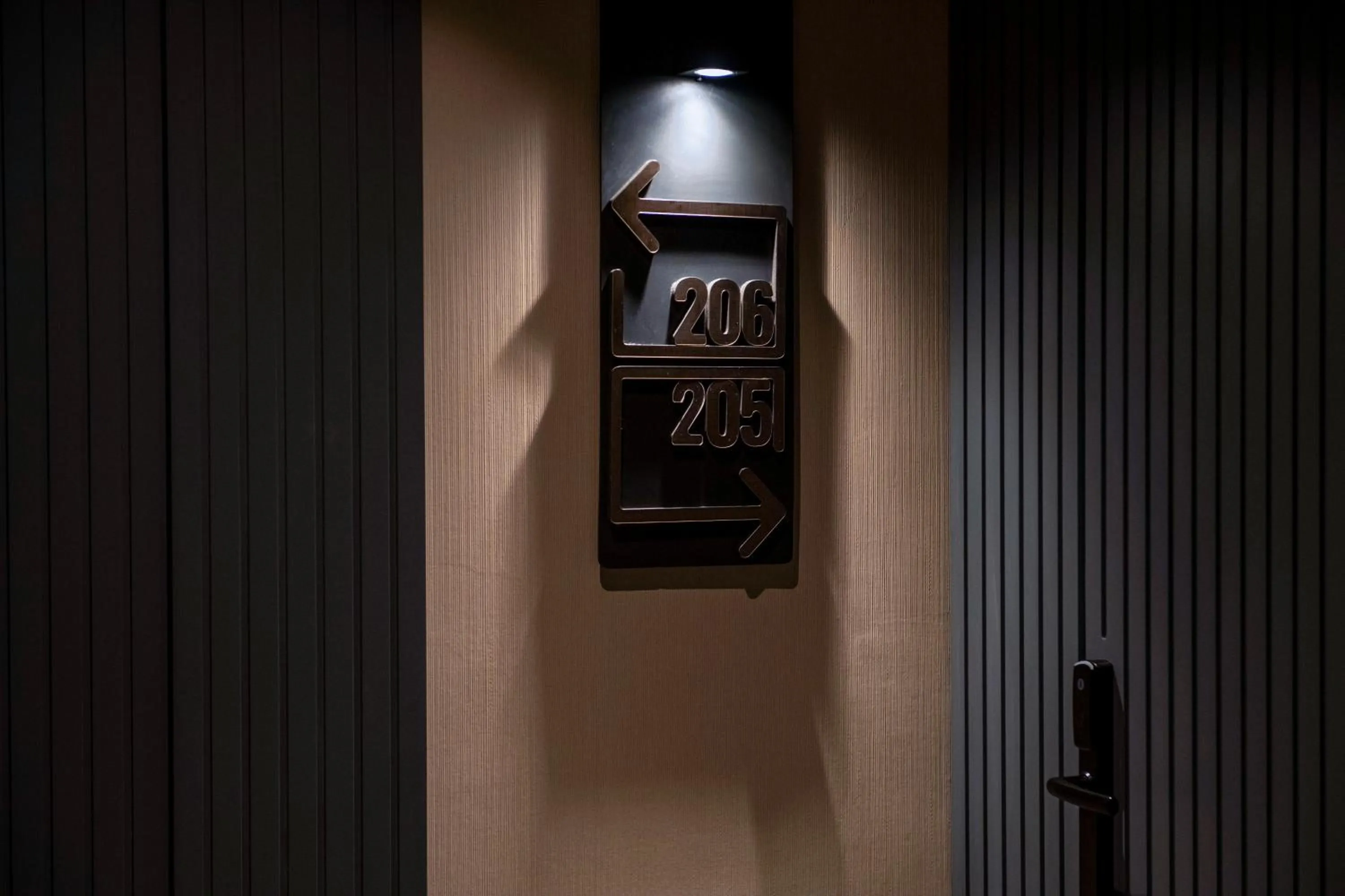 Bedroom in Qarvasla Hotel