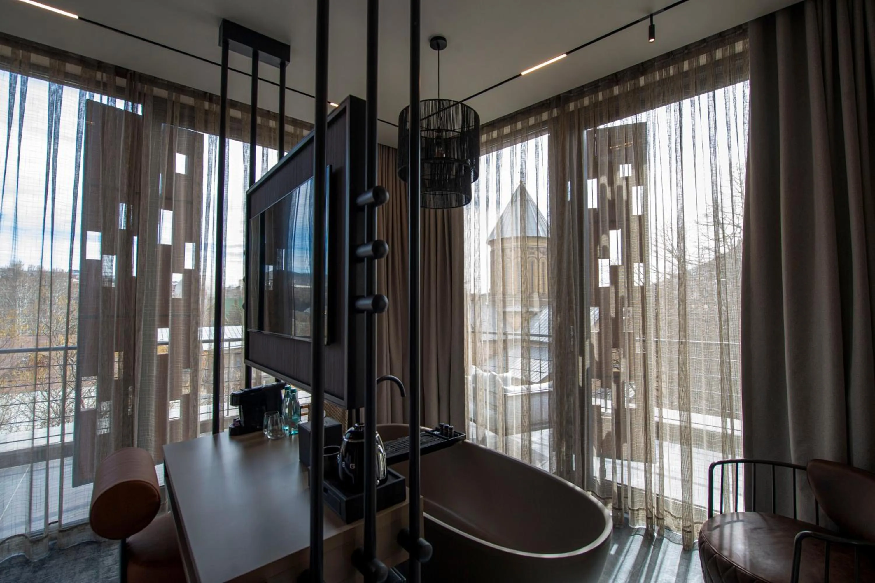 Bath in Qarvasla Hotel