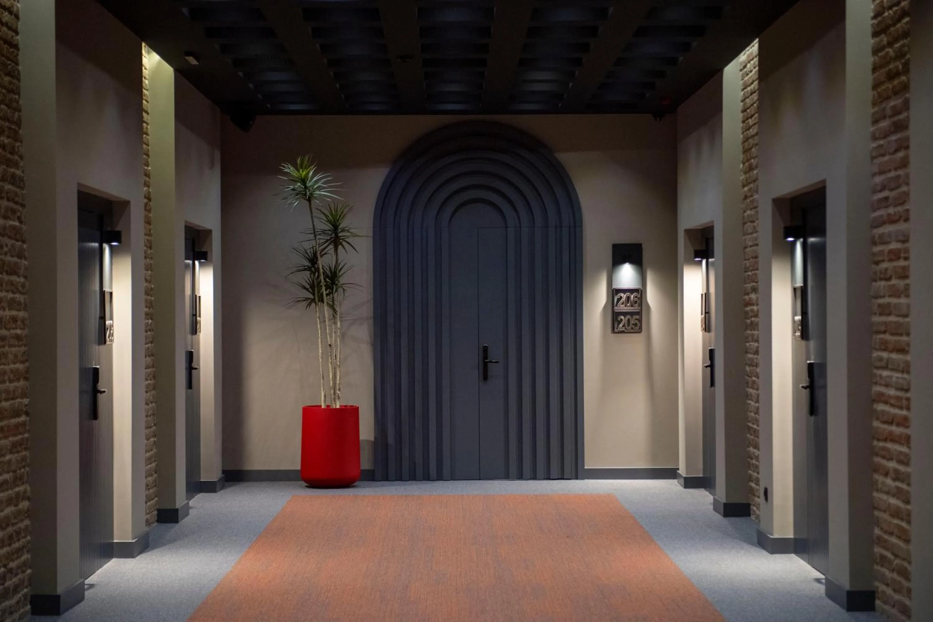 Property building in Qarvasla Hotel