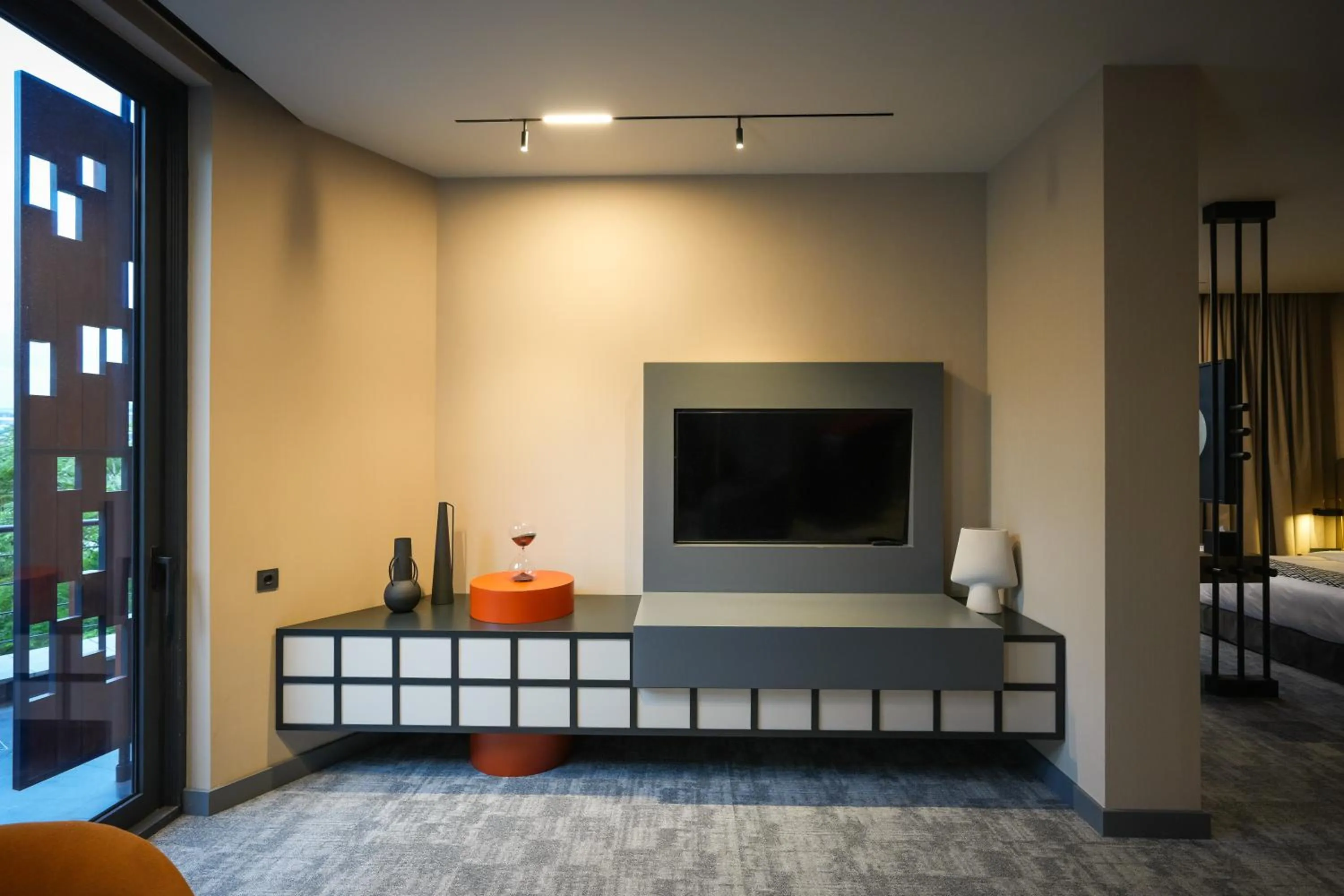 TV and multimedia, Bed in Qarvasla Hotel