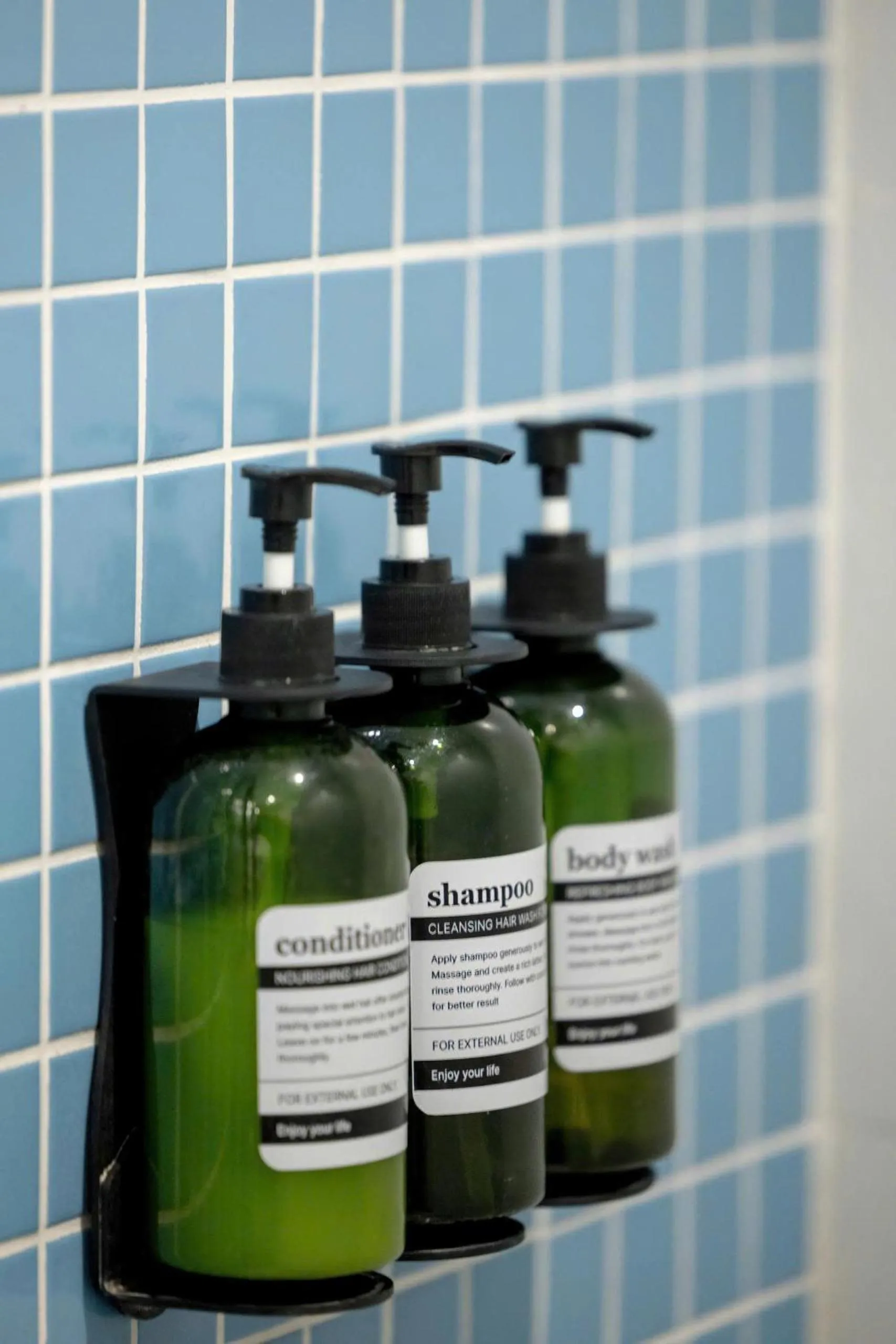 Bathroom in Paul Chabot Hotel