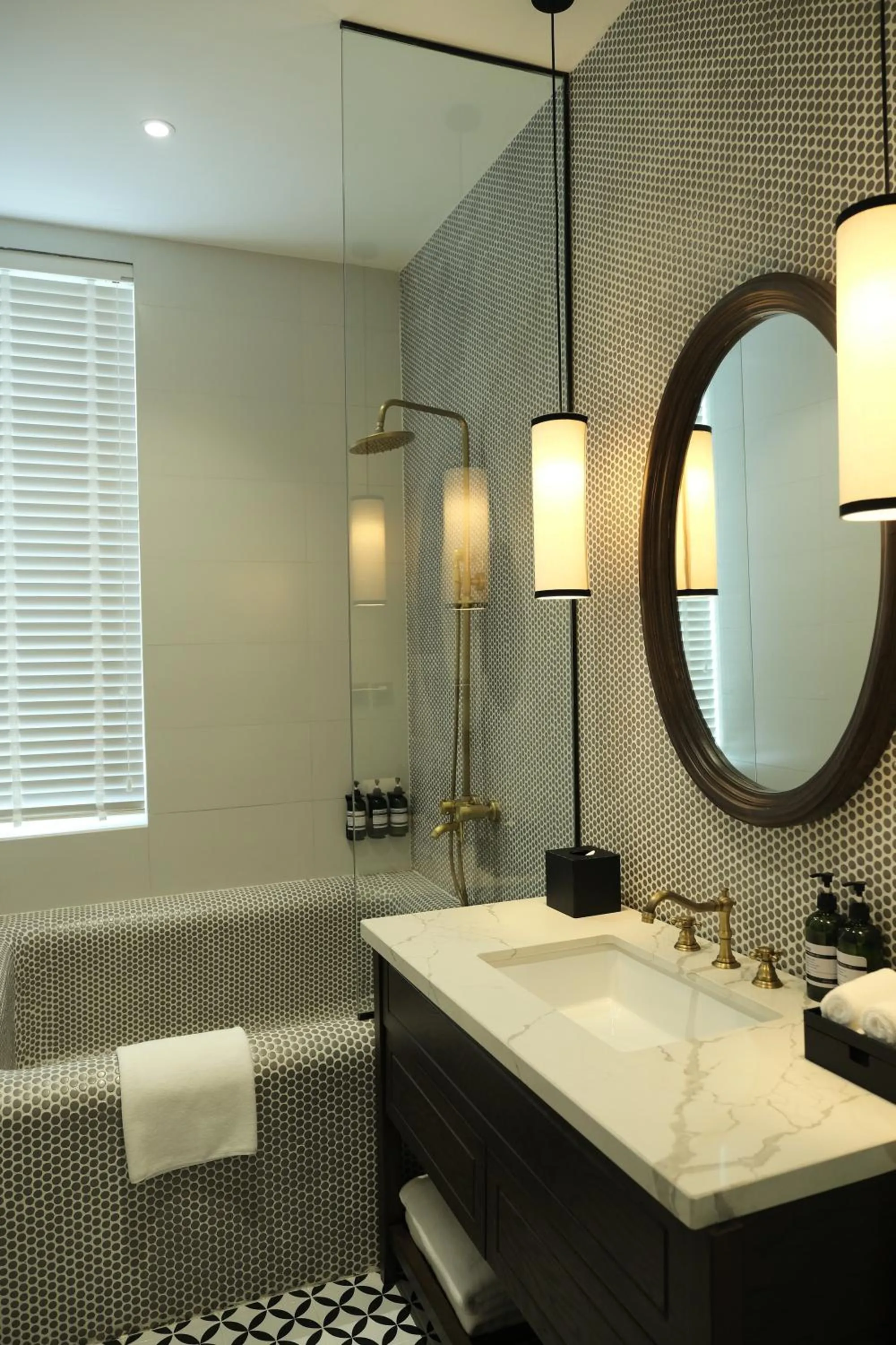 Bathroom in Paul Chabot Hotel