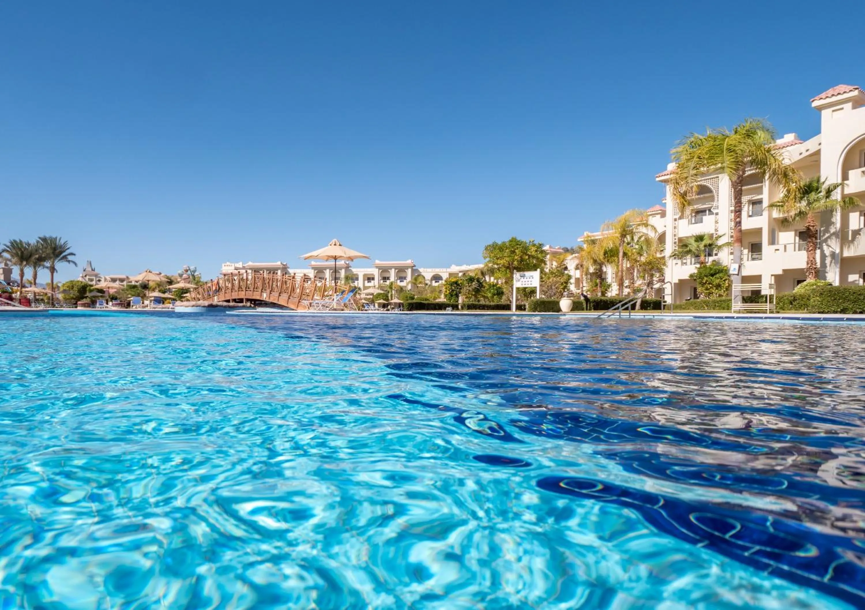 Swimming pool in Serenity Alma Heights - Ex Serenity Fun City