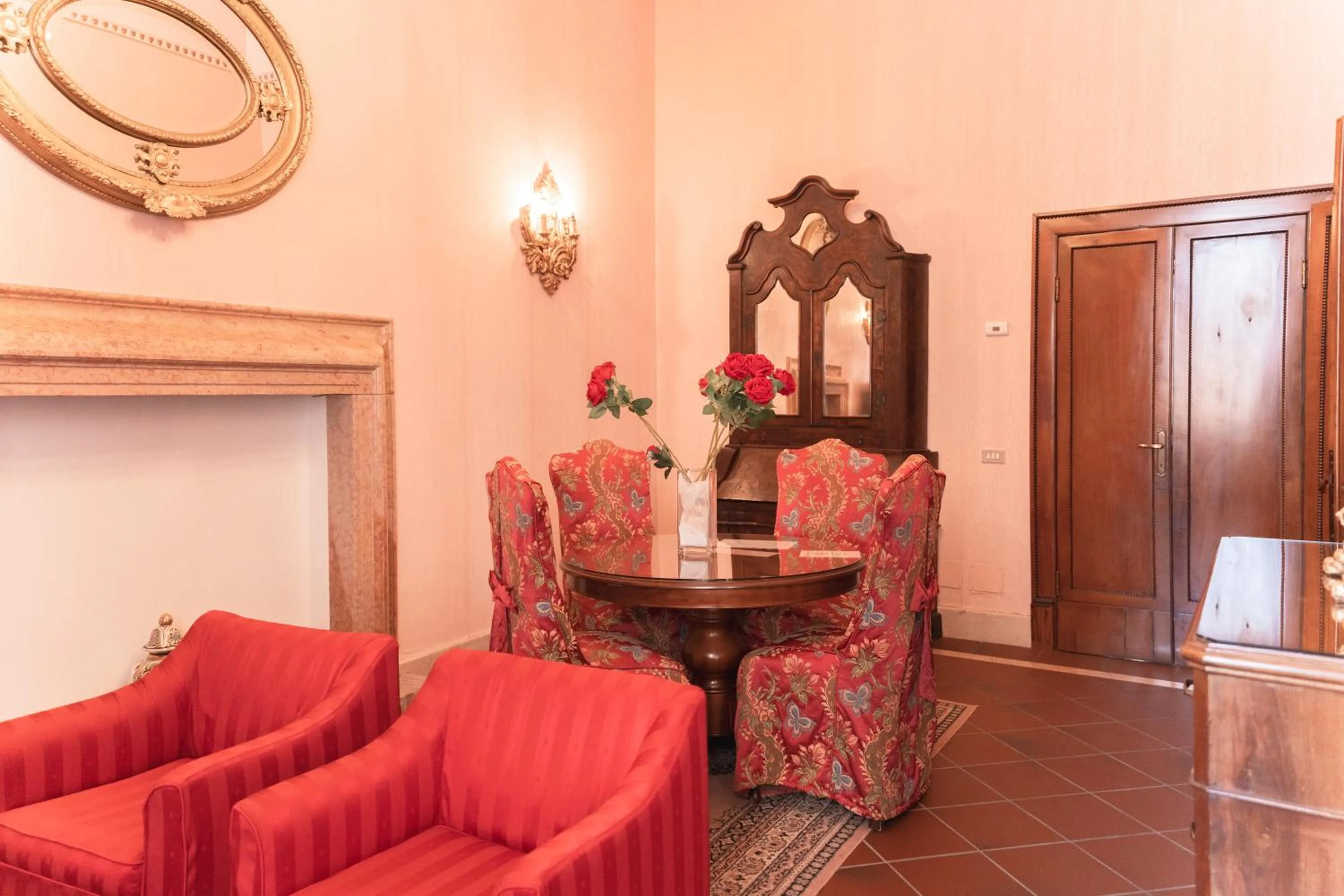 Seating area in Hotel & SPA Duchessa Isabella Collection by GSA Hotels